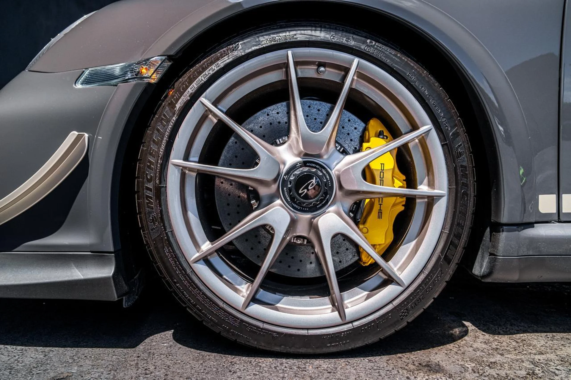 mph046_1195190311_9aecc4218cc3ba682d9b3040f554314d_f3cd589cb0