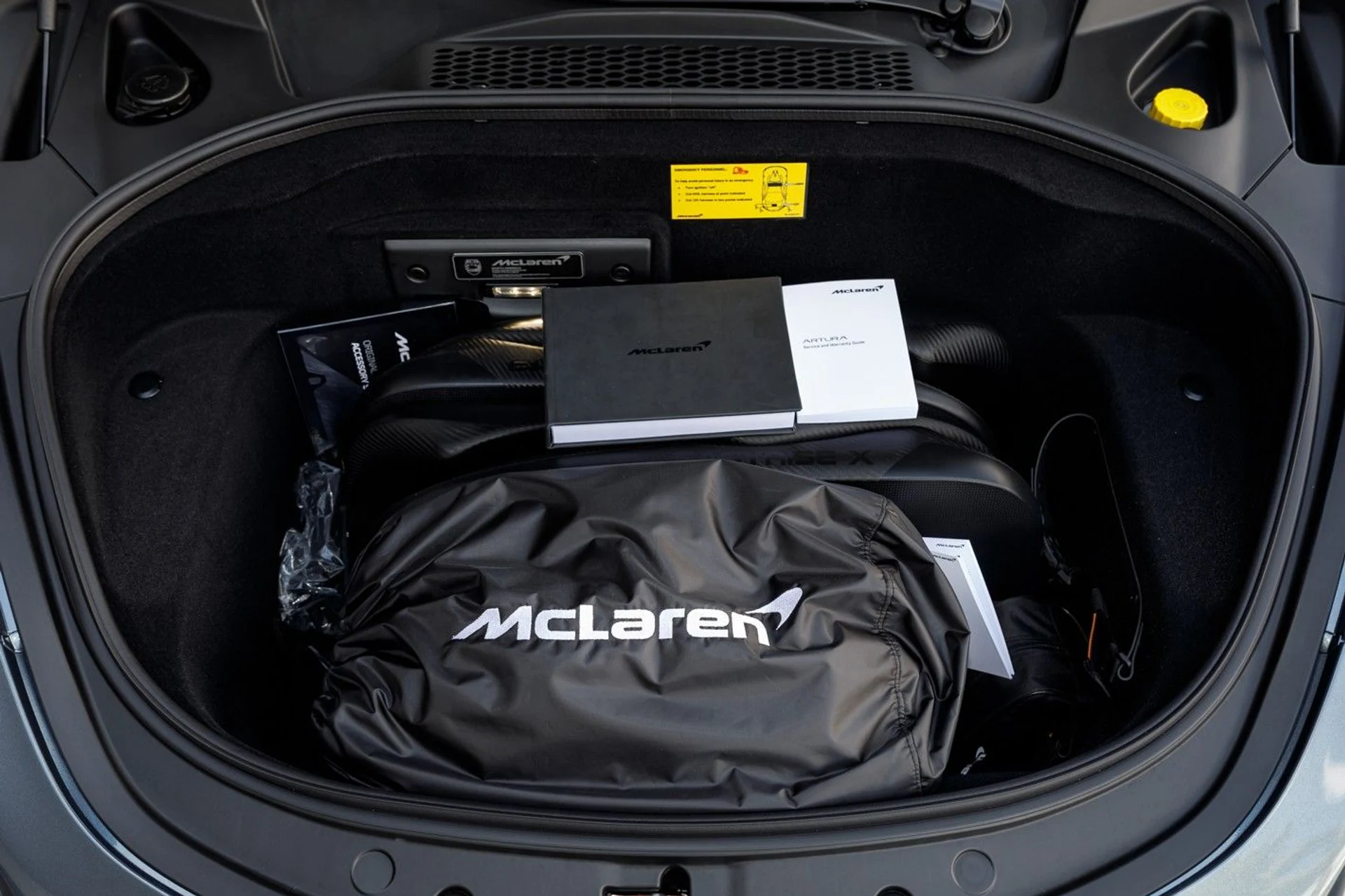 mph046_1196366788_658_p47_l_6ea5f757a2