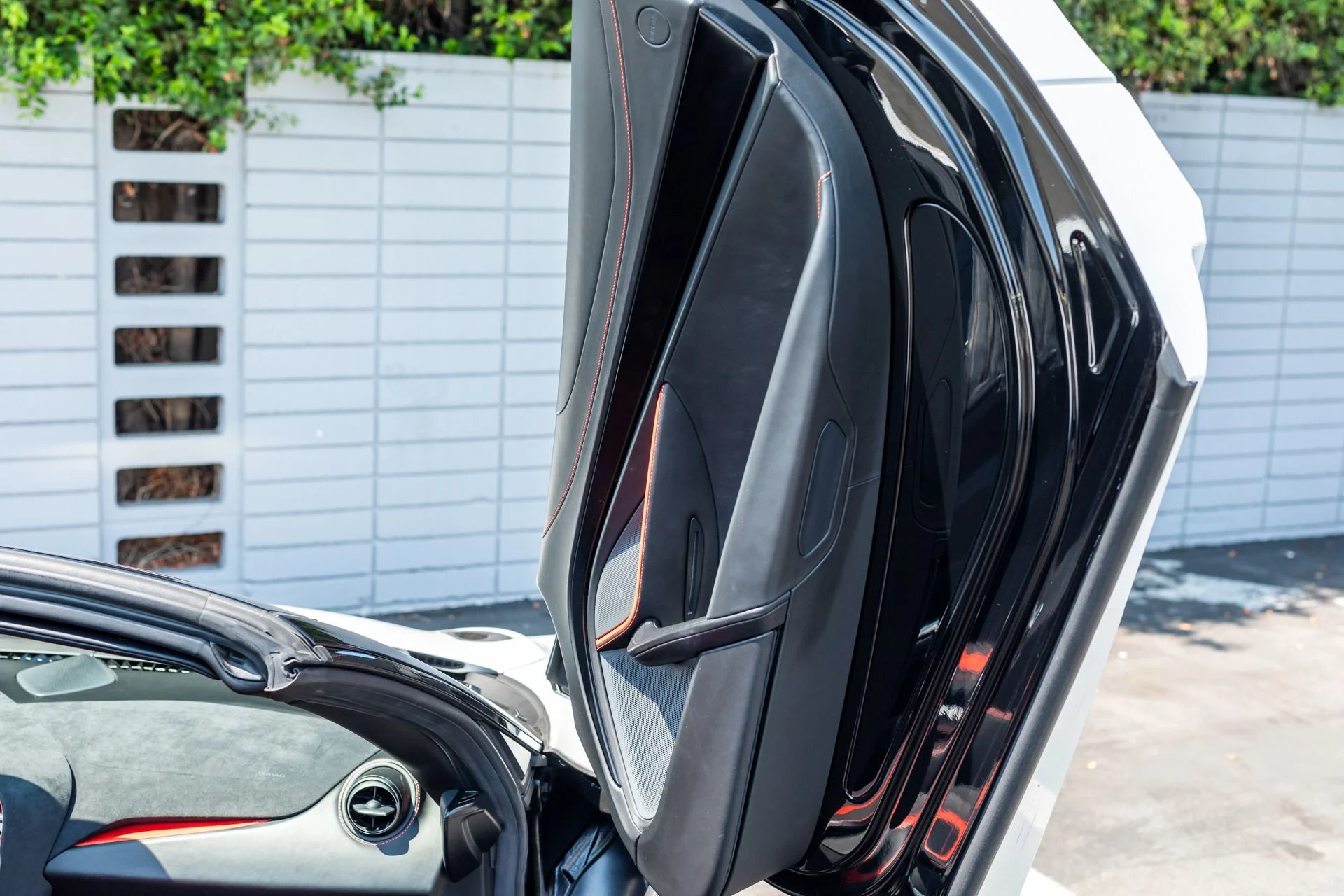 mph046_1196692780_Used_2020_Mc_Laren_720_S_Spider_Performance_1762207971_e151ef0d6a