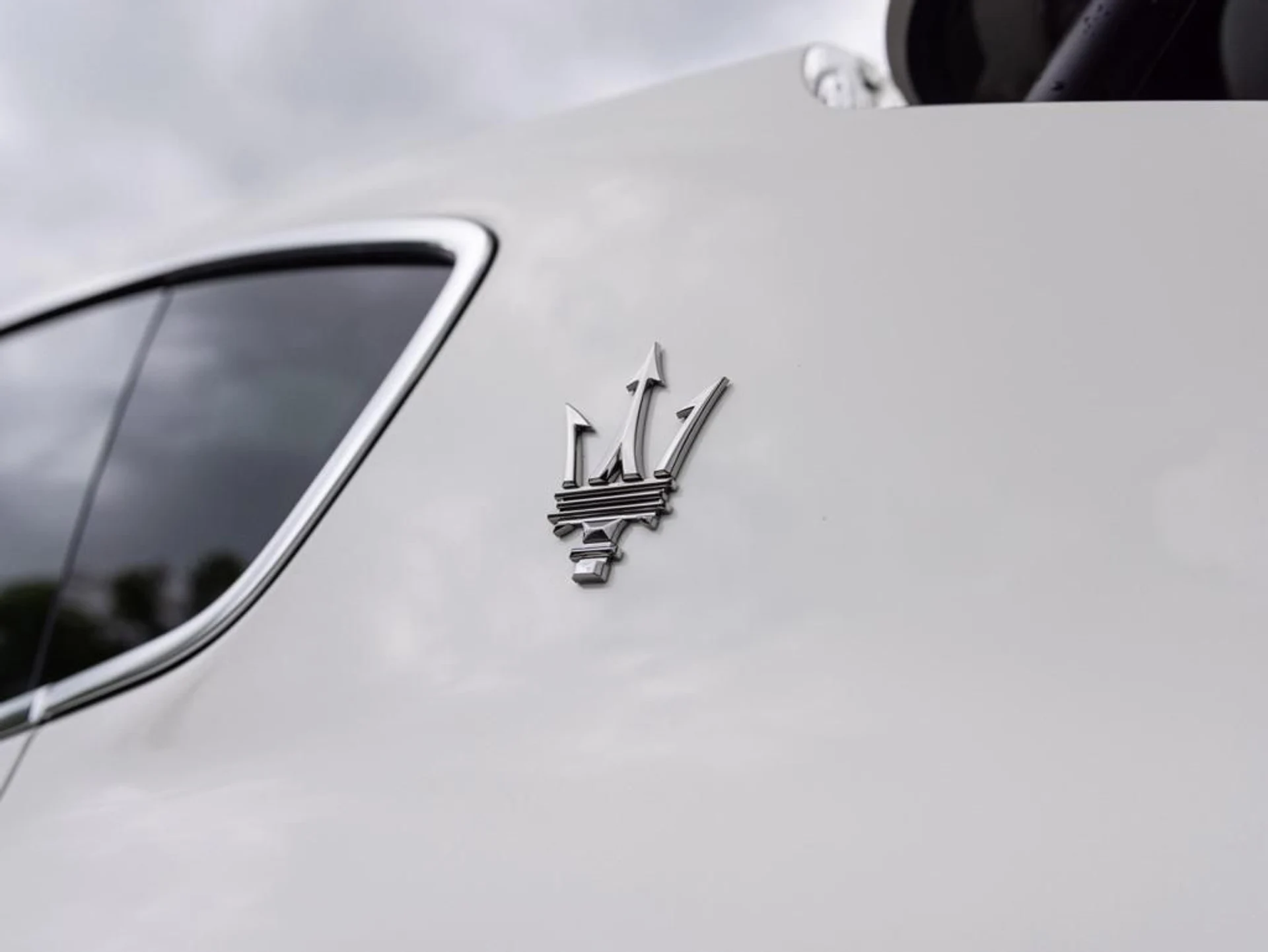 mph046_1198177252_478444804_692f06690d1b9ac3fcfb9c88_0892e377a3