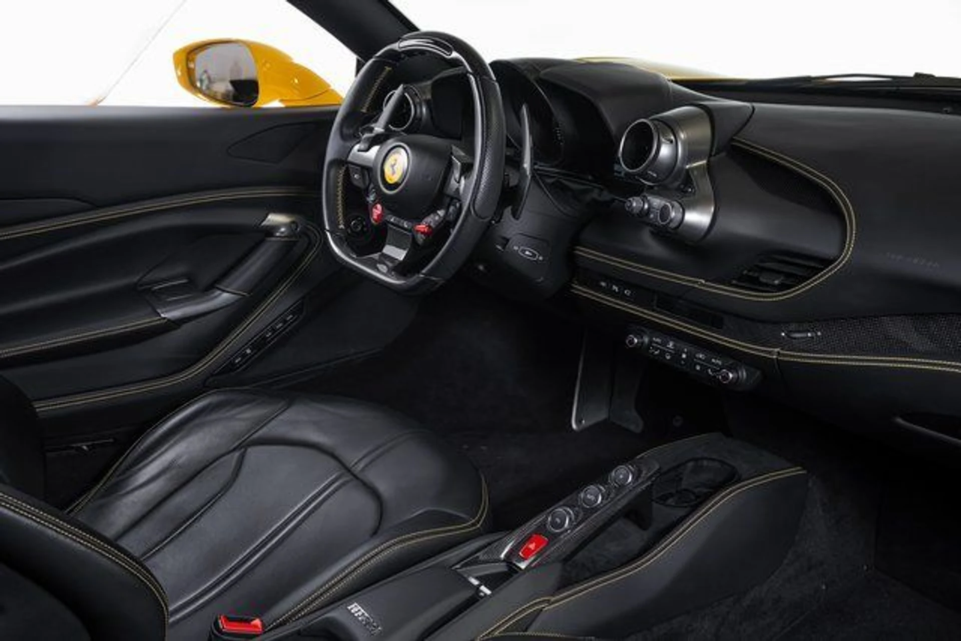 mph046_1209645296_08bce033bc66f4fe74a22d39aea93c4ax_2400350497