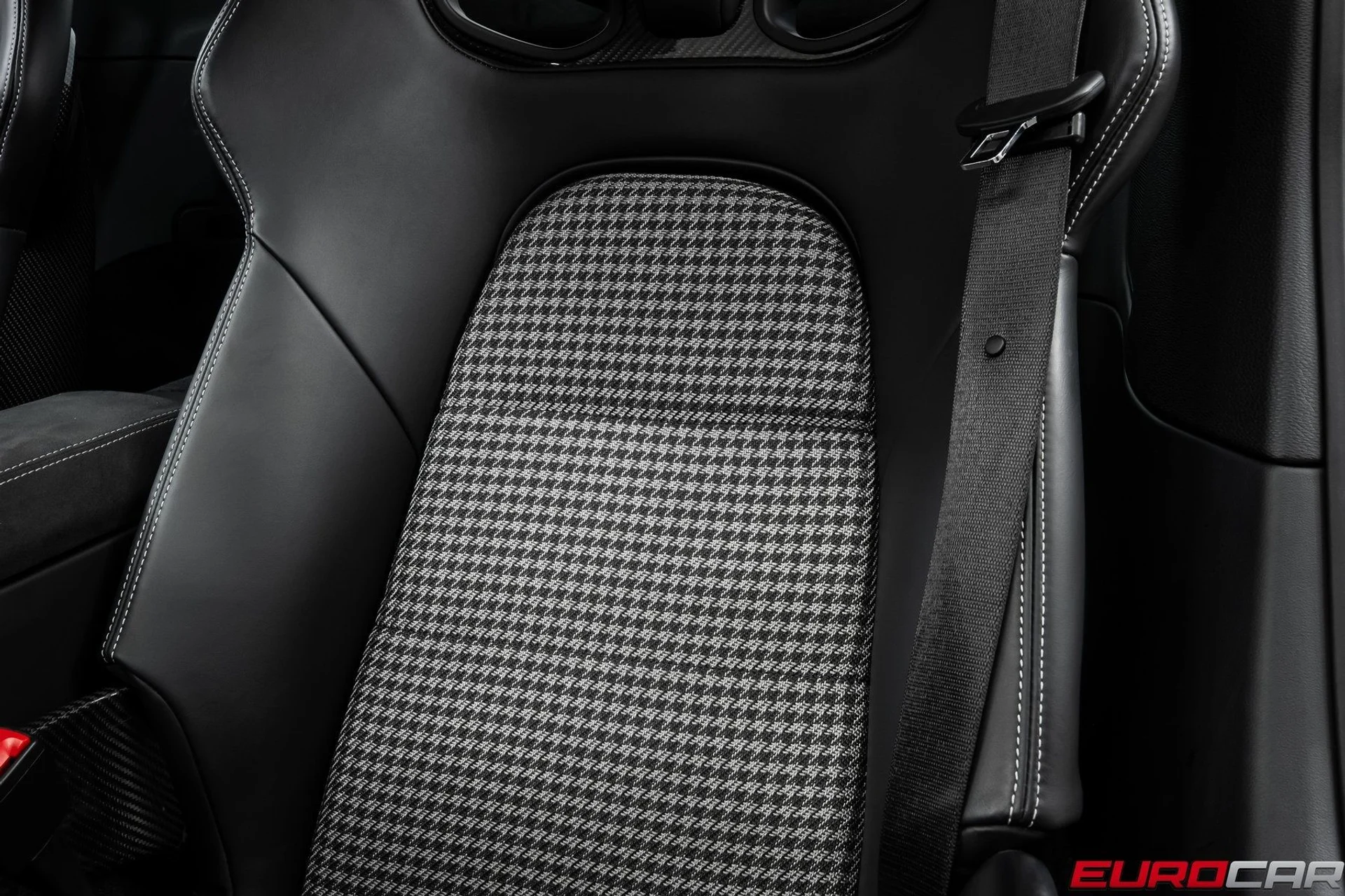 mph046_12172132_image_47_6be45b38bc