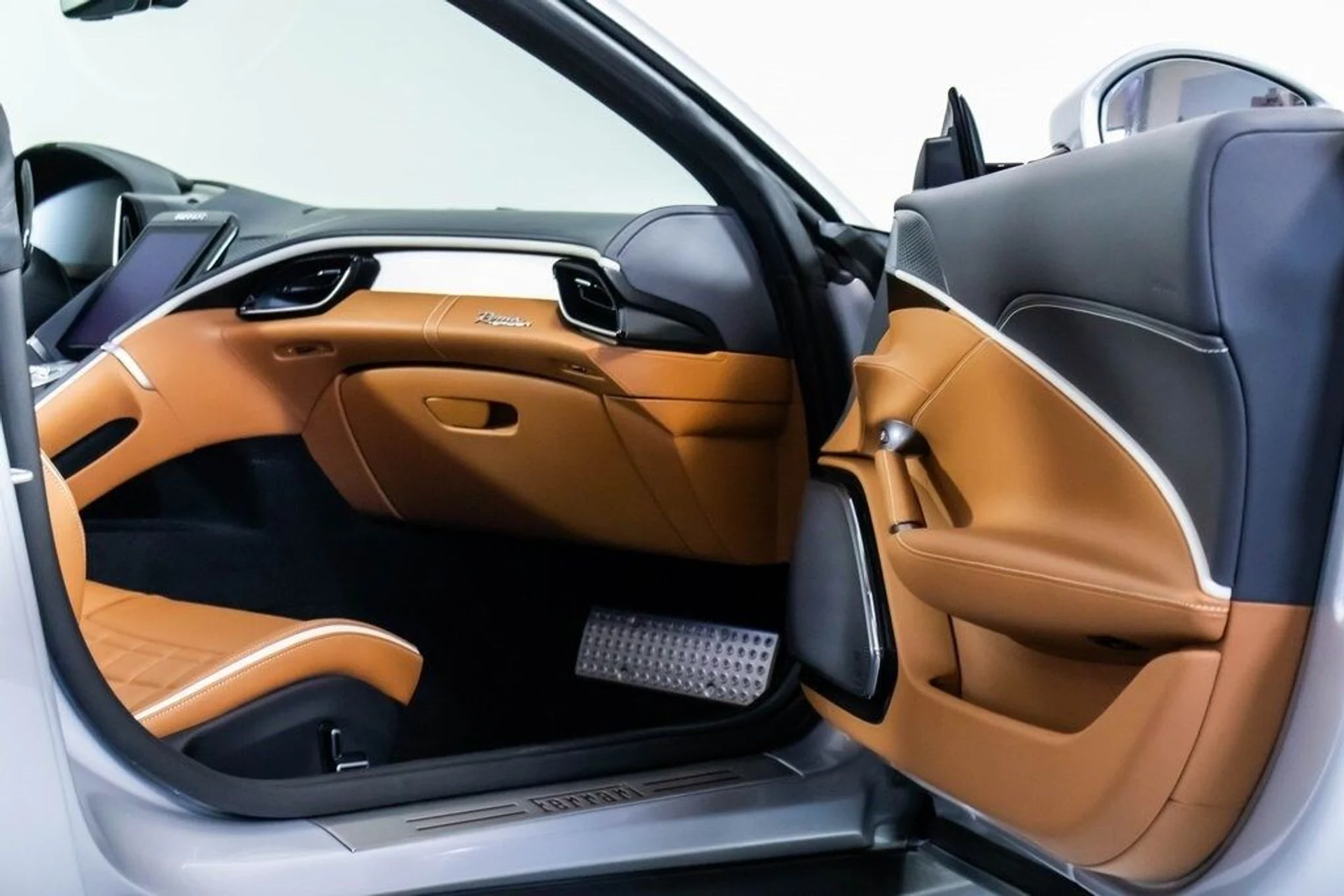 mph046_1225182962_2d80a27cb740f0ab9a4a96ceb8f95afcx_1ba9f03357