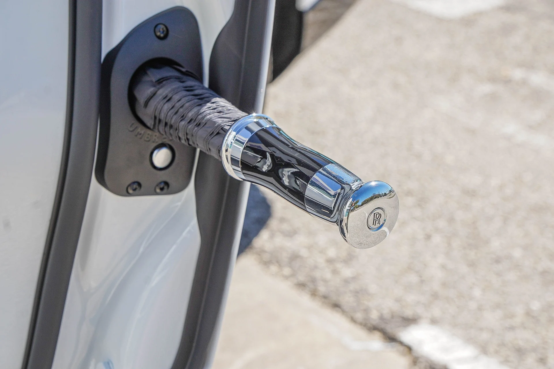 mph046_1253221279_Hi_Tech_Luxury_Imports_LLC_SLA_13_HA_06_TU_234902_image_46_8c3a85c4bf
