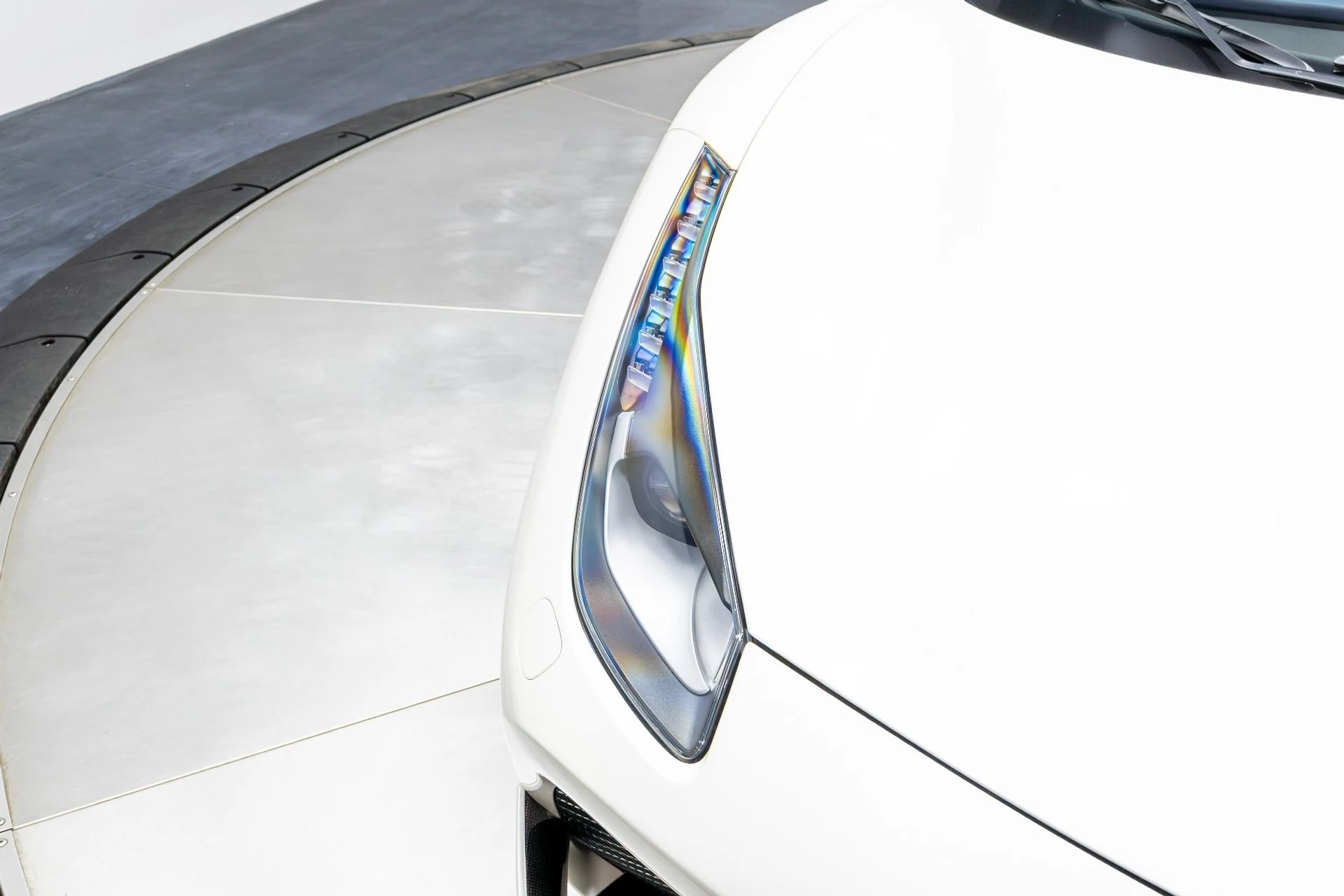 mph046_128295811_Used_2018_Ferrari_488_Spider_1774434782_e3727e821b