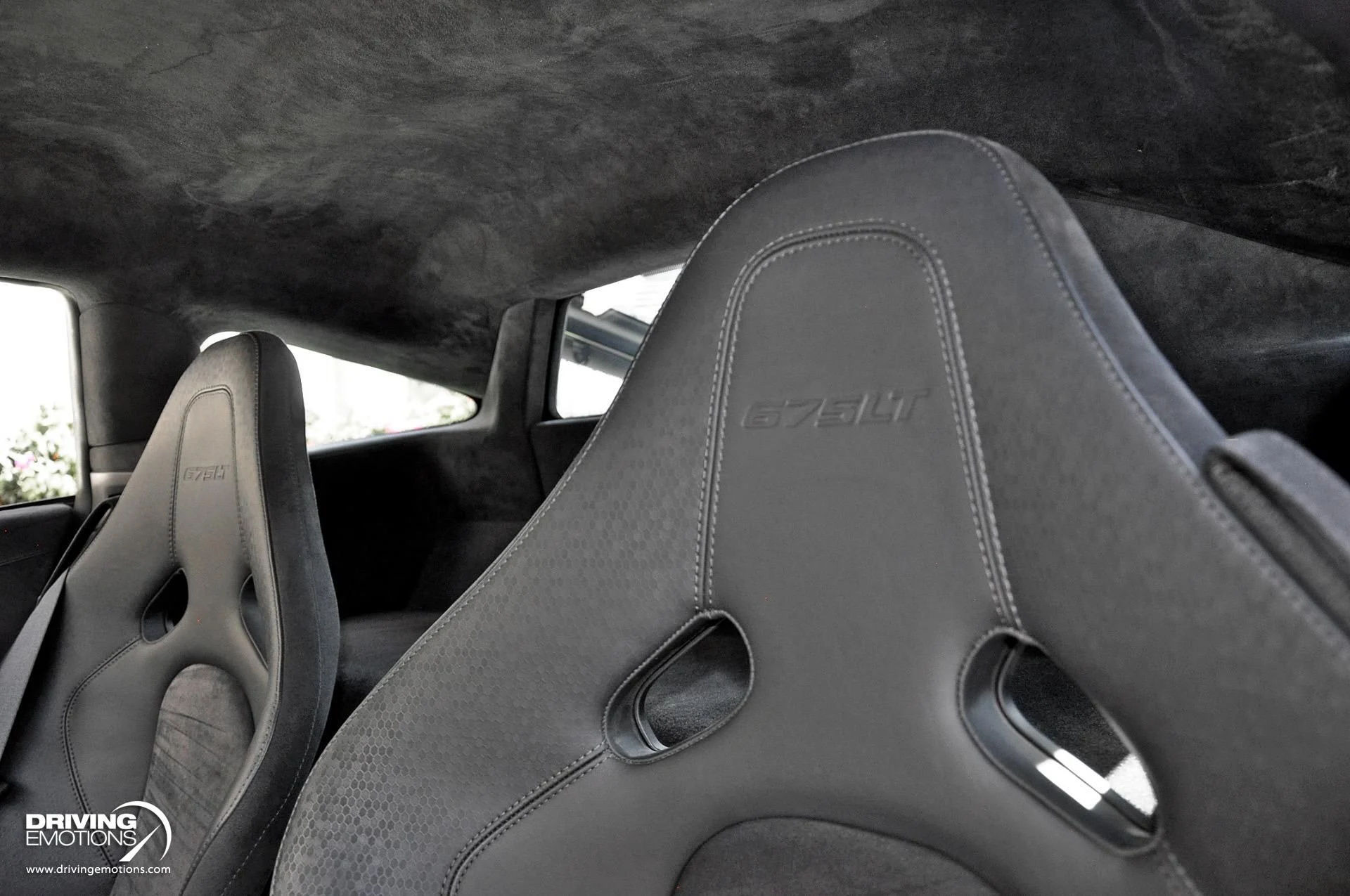 mph046_1299976074_855_p47_l_b969a6b3f5