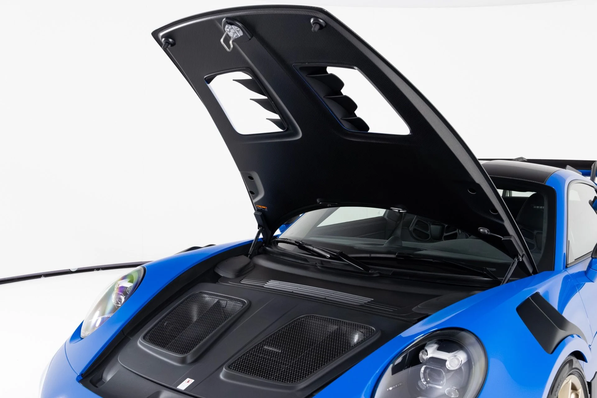 mph046_1312632744_Used_2025_Porsche_911_GT_3_RS_1765482755_840df5b11b