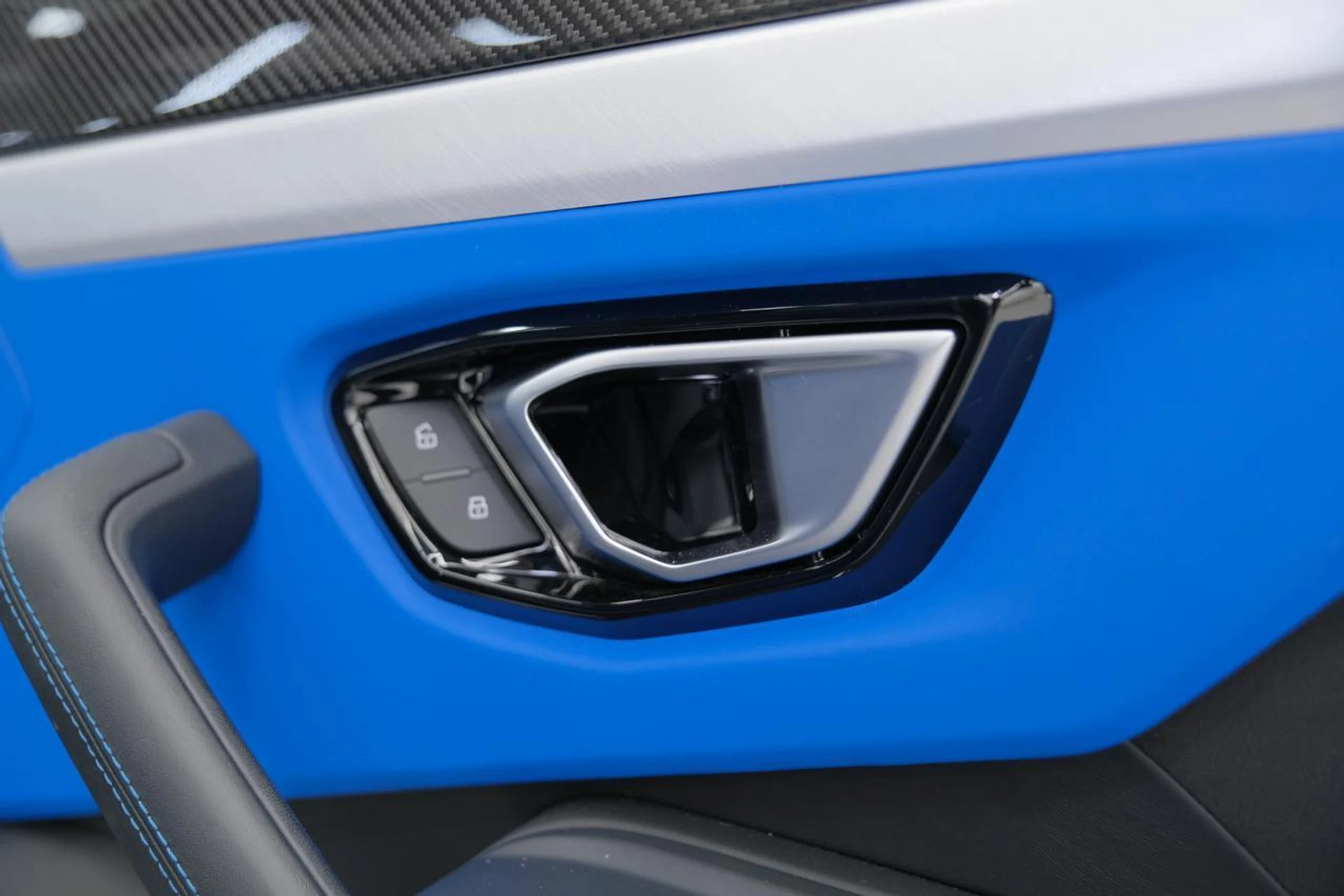 mph046_1324719979_6658f6590618625515d4a3f2861fa66c_81d0afea69