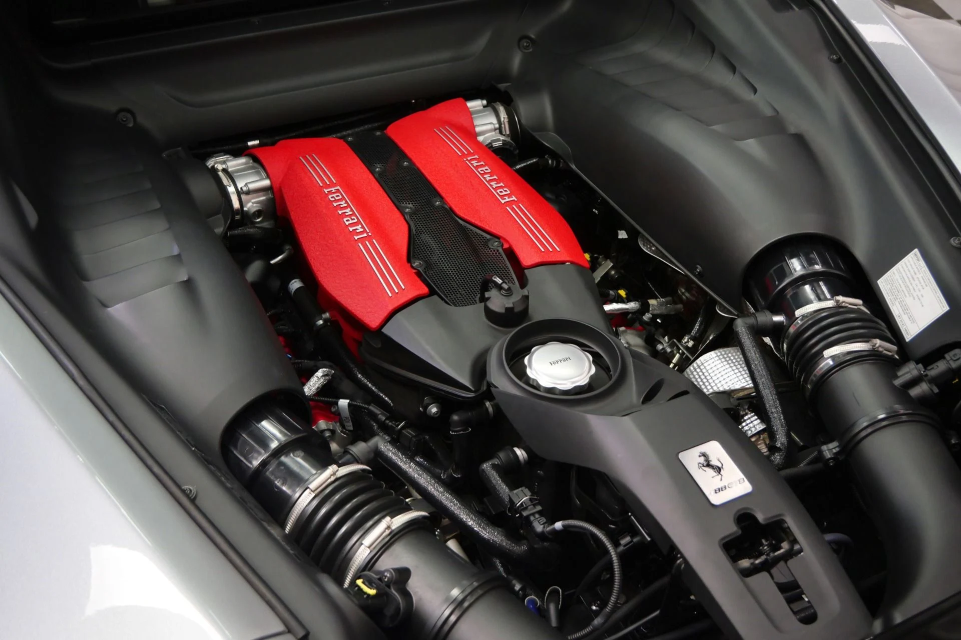 mph046_1349105025_Used_2018_Ferrari_488_GTB_660_Horsepower_Leather_and_Alcantara_Seats_Forged_Wheels_1757341188_06d6e8db6f