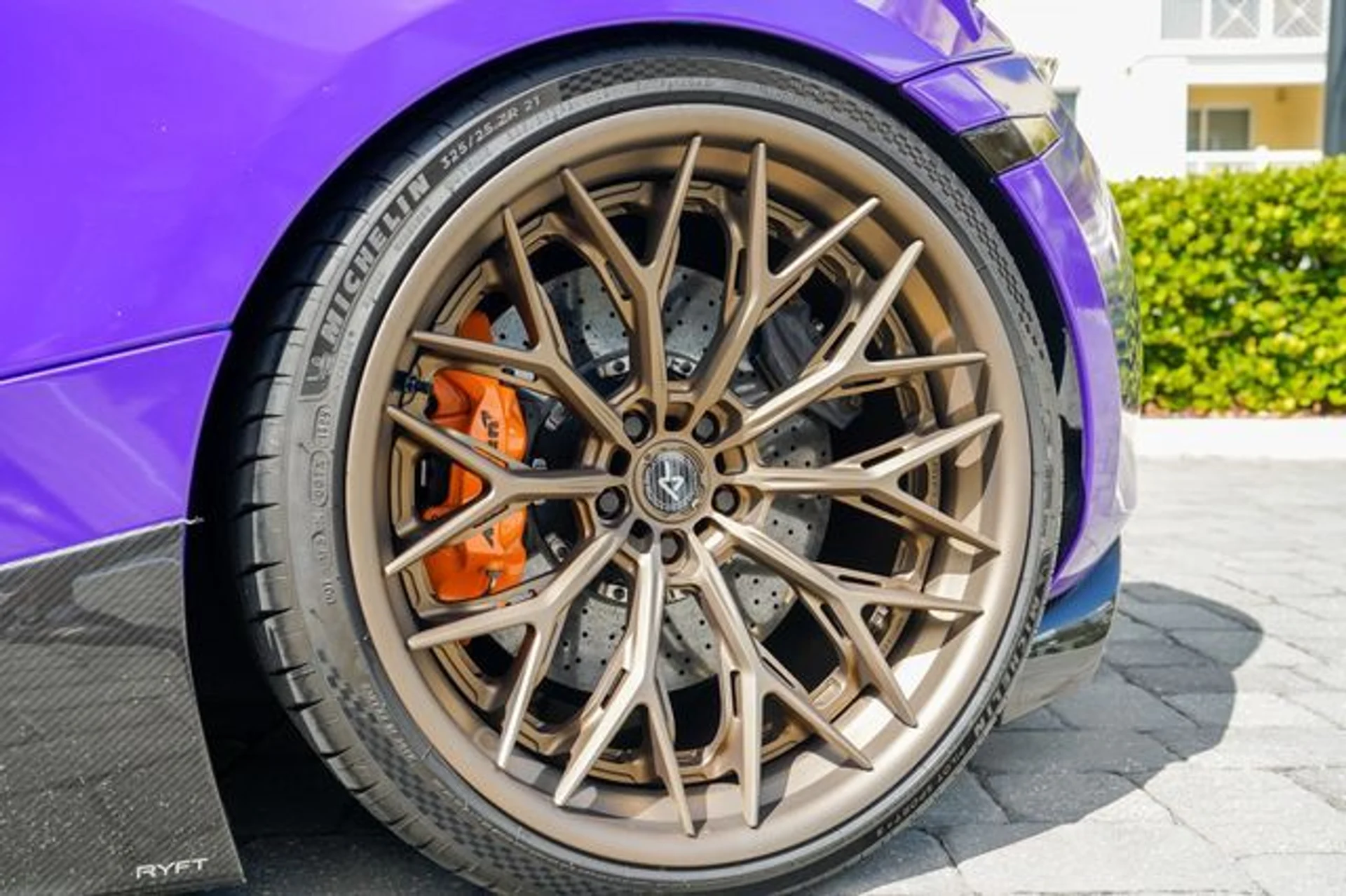 mph046_1350877384_22996638_47_ac2219d665