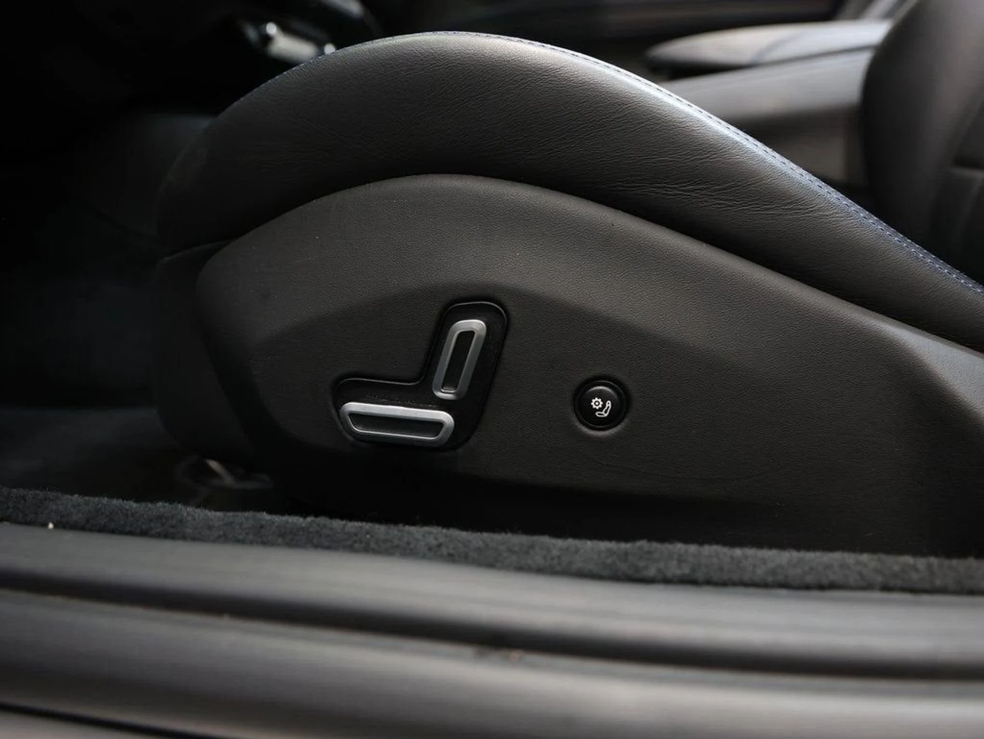 mph046_1363046015_47_3553646bc6