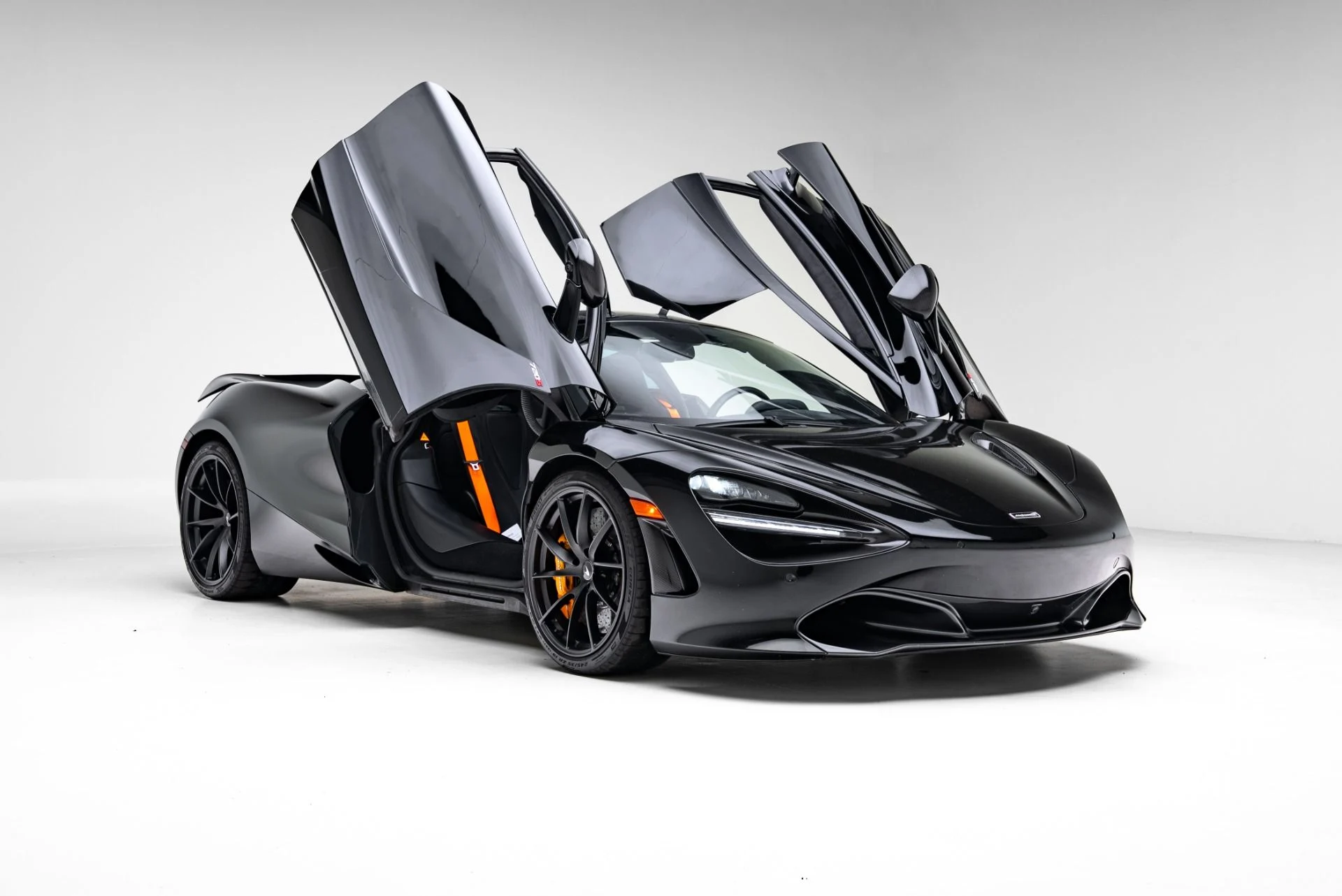 mph046_1370007885_Used_2019_Mc_Laren_720_S_Performance_1771451503_5ad3c29b14