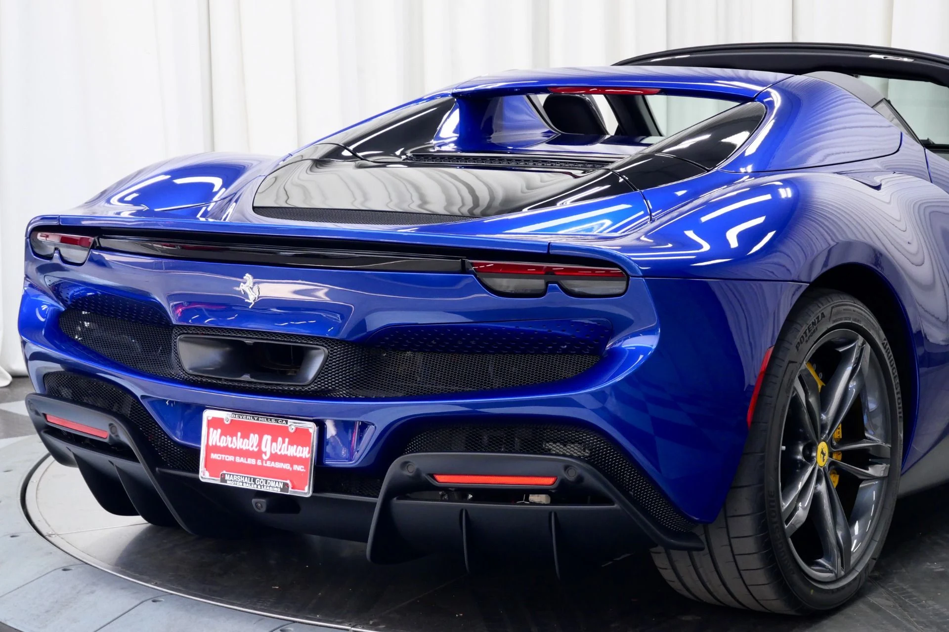 mph046_1378799726_Used_2025_Ferrari_296_GTS_As_New_With_181_Miles_818_Horsepower_Carbon_Racing_Seats_1756149197_fb029726e5