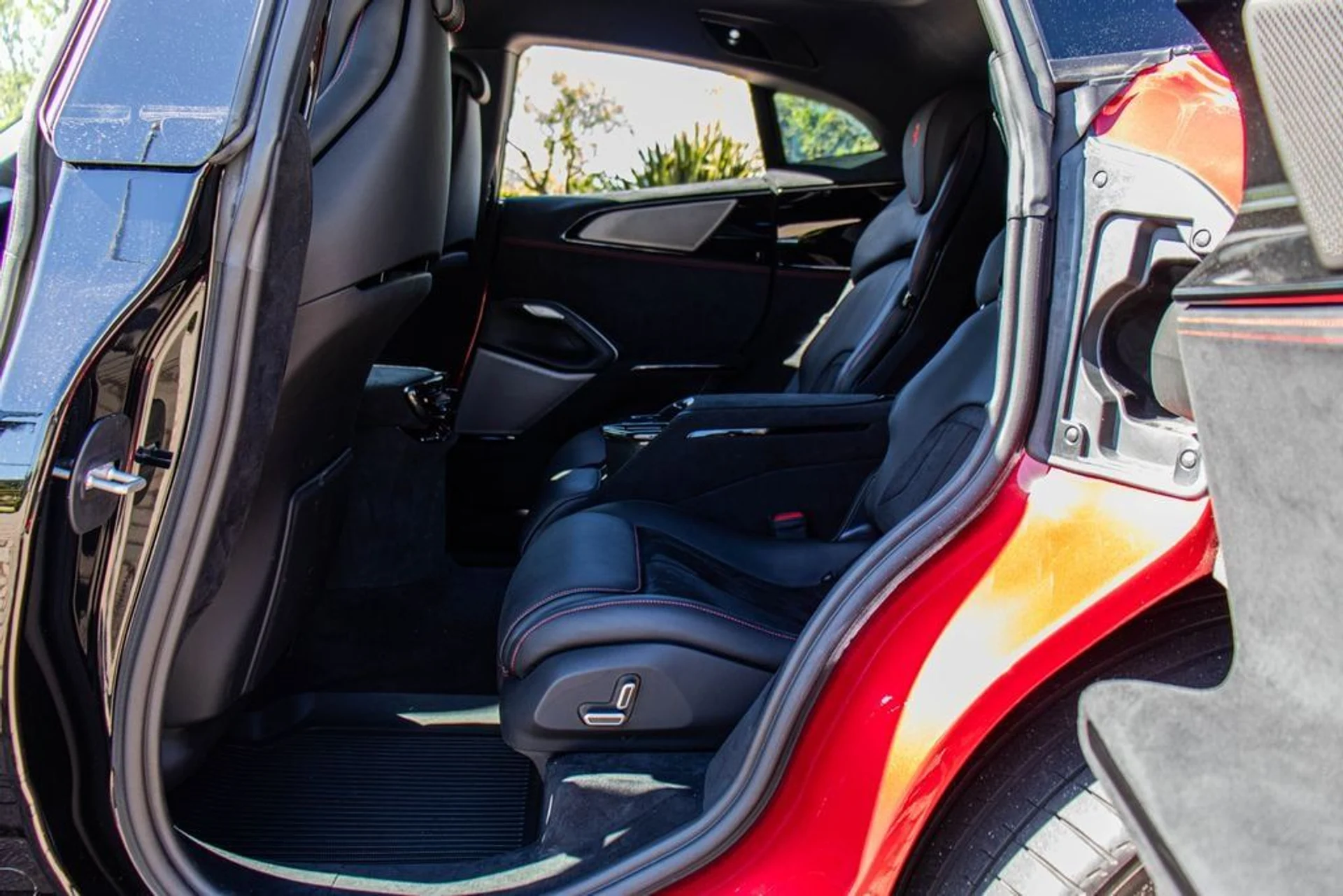 mph046_1384290687_ca477fc1582389e31fe842fde0c2add1x_e432aae5b6