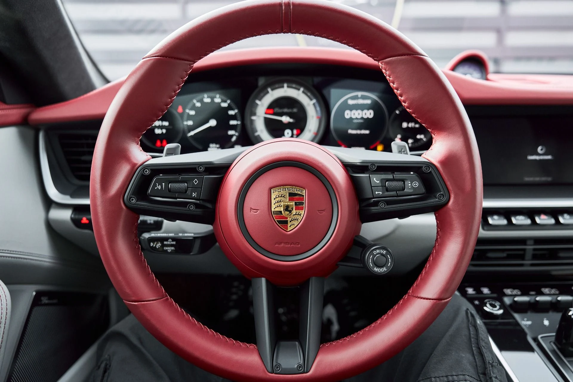 mph046_1398245563_Used_2024_Porsche_911_Turbo_S_1767751484_e63f4892ac