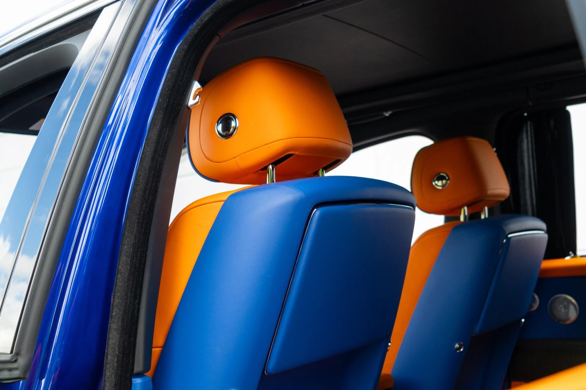 mph046_1432131227_Used_2019_Rolls_Royce_Cullinan_1764189669_ccb7288d96