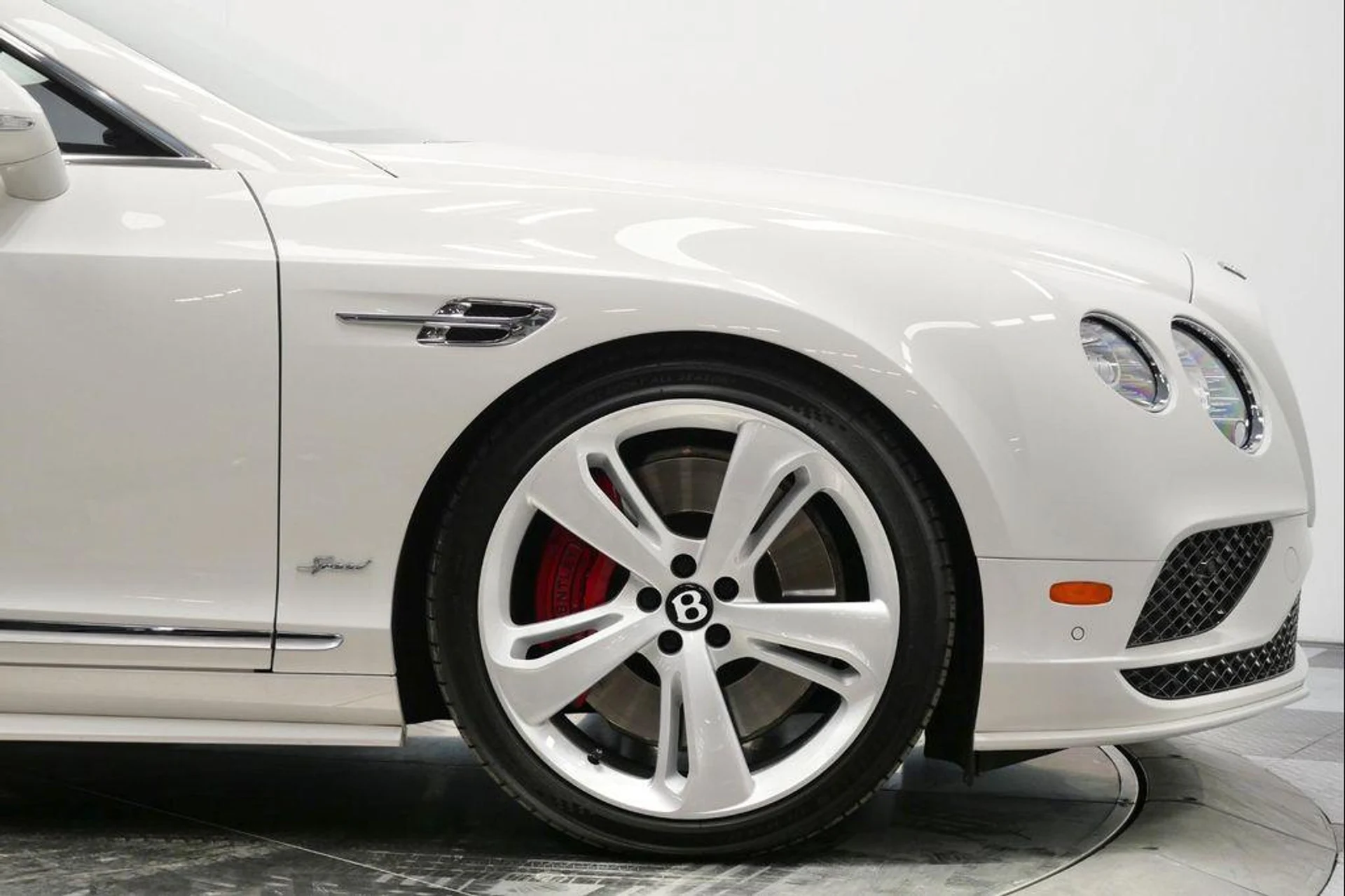 mph046_1487539946_Jw2cr07rdtr_U_Wm_G_Mh_Cvkw7i_JE_Eg_c31fc9ea4c