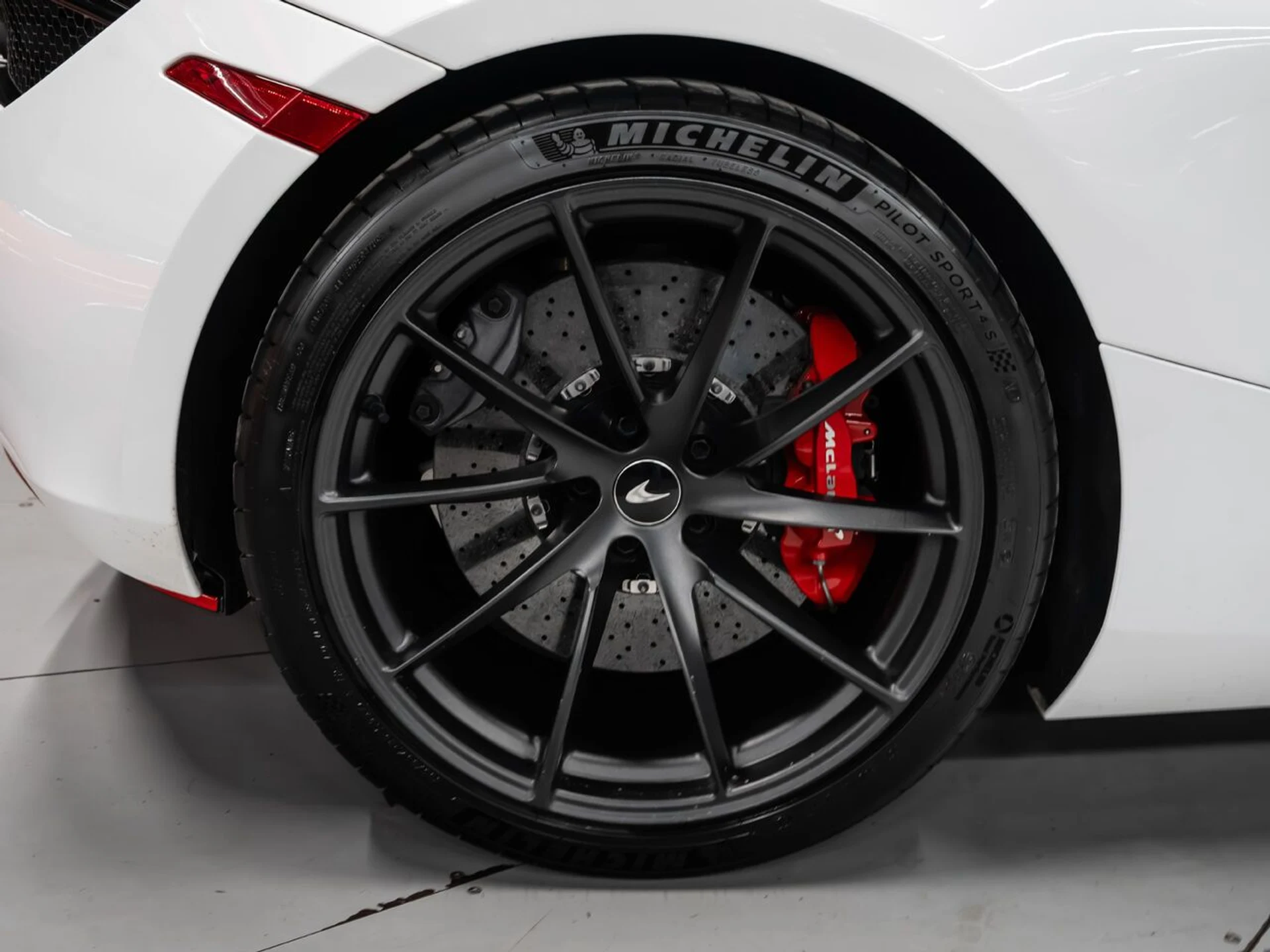 mph046_1511243253_mclaren_720s_2019_2839b0f13f