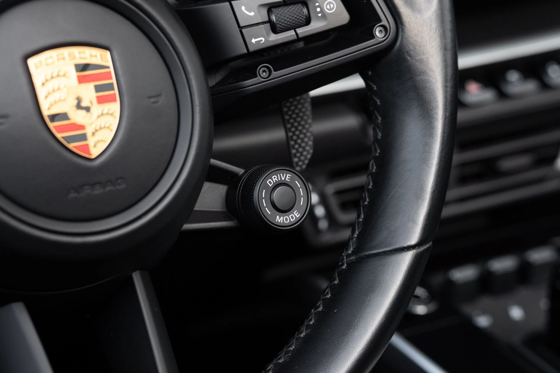 mph046_1513667818_Used_2021_Porsche_911_Turbo_S_Cabriolet_1770146418_d45af4eba4