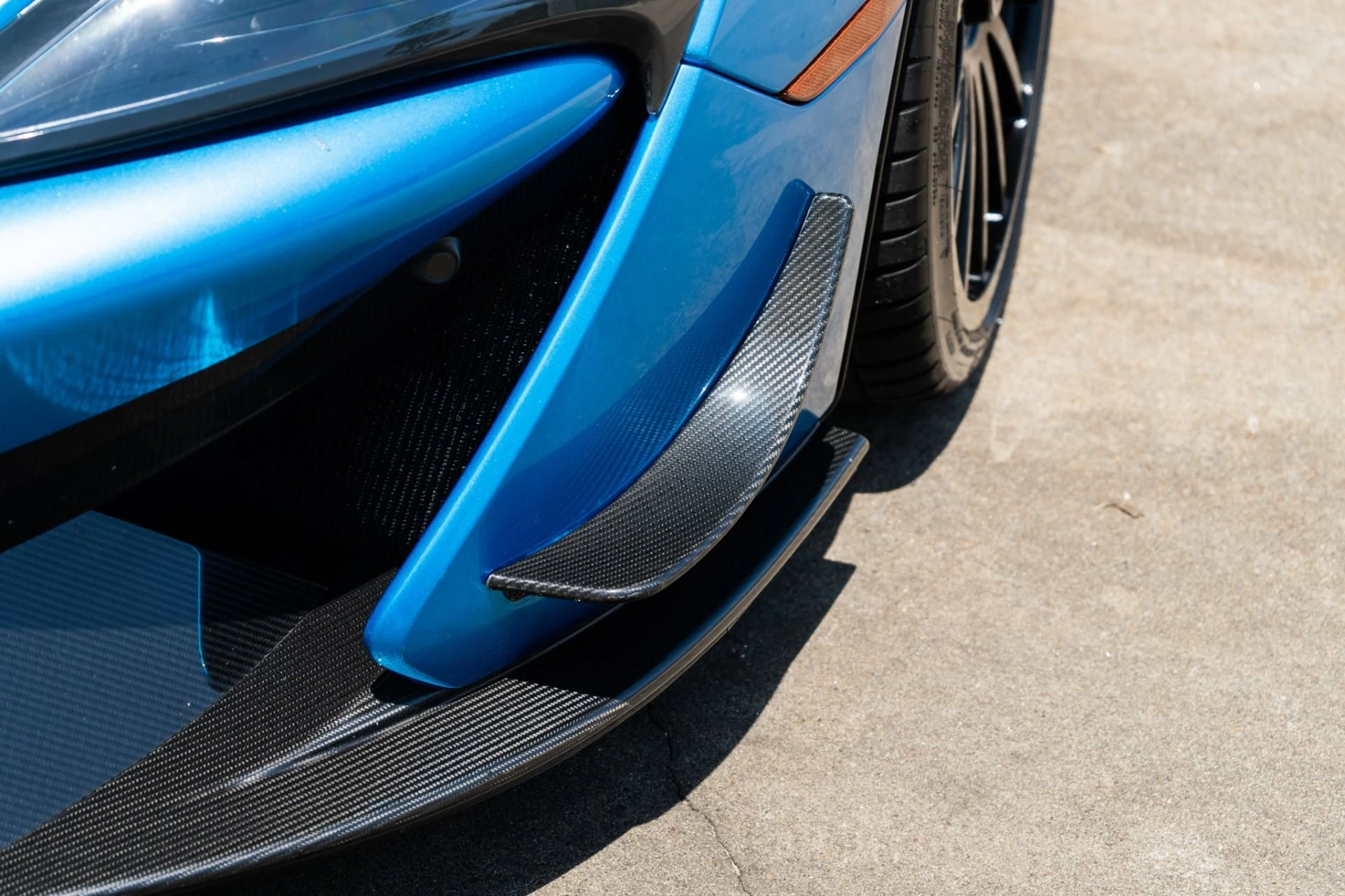 mph046_1557679363_Used_2020_Mc_Laren_620_R_1787598214_b213fd9d68