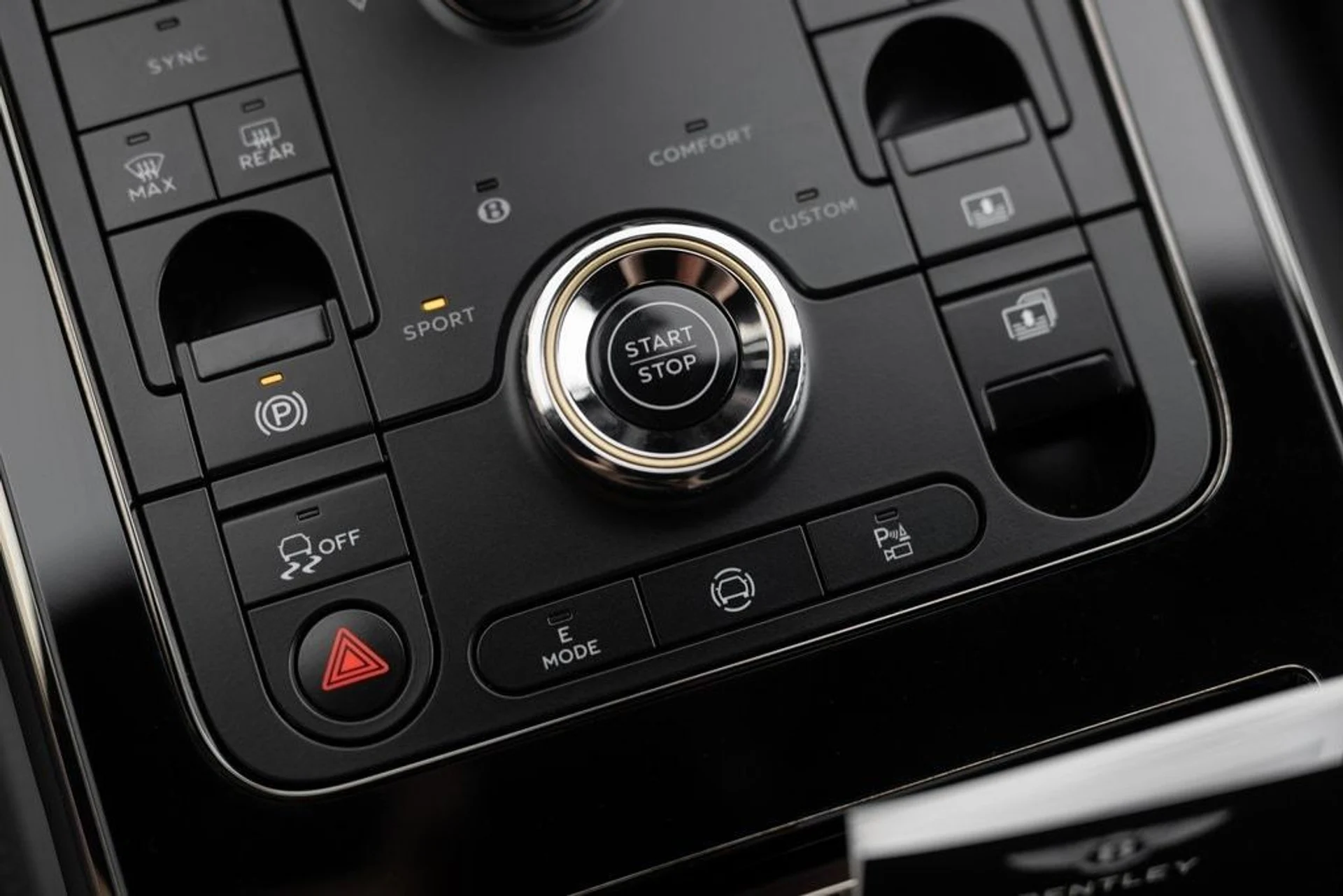 mph046_1571240300_bb4443ea05dbd7fad6f904a4067cc43cx_94ff99e8aa