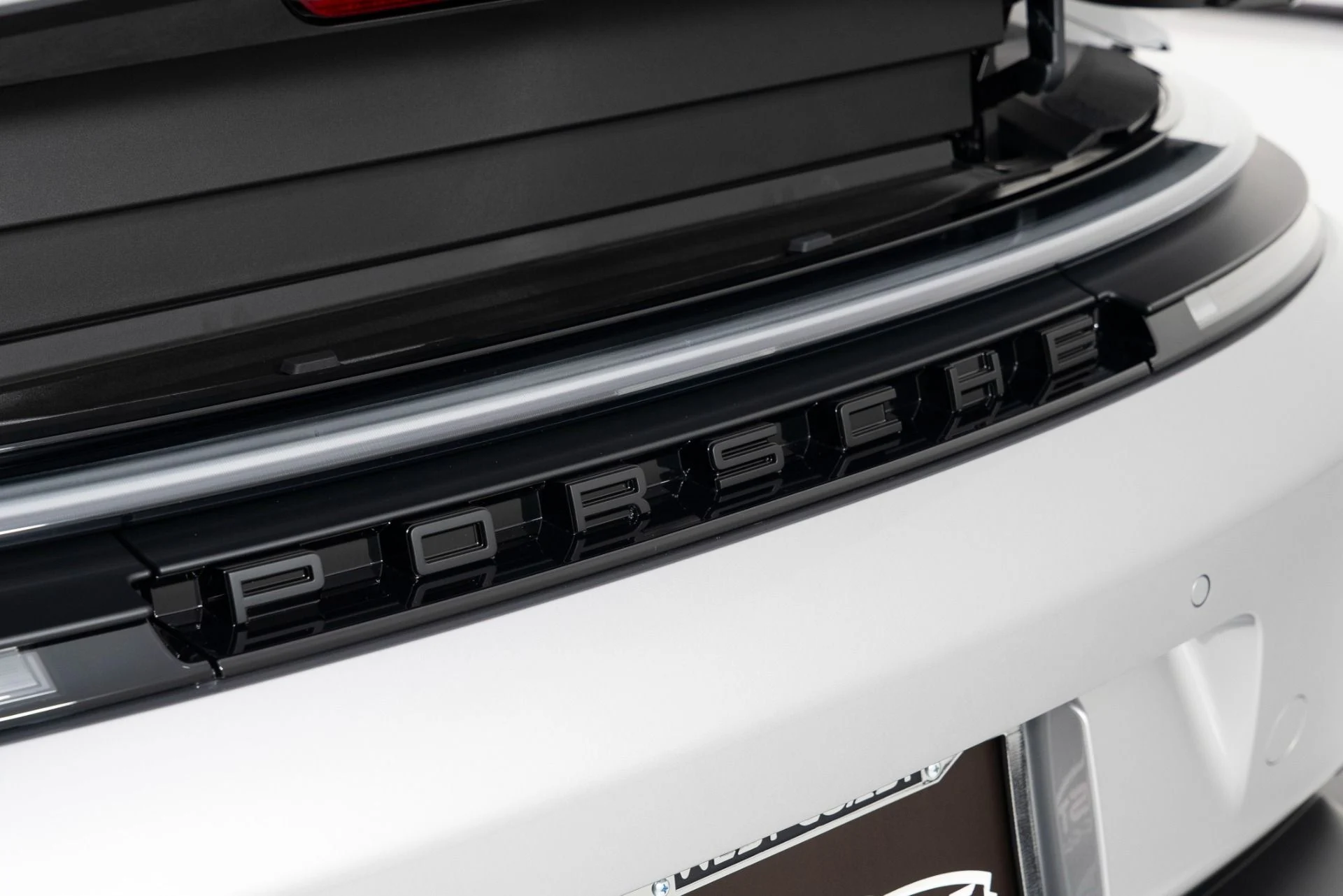 mph046_1587672604_Used_2025_Porsche_911_GT_3_Touring_1758929820_c87f3582f2