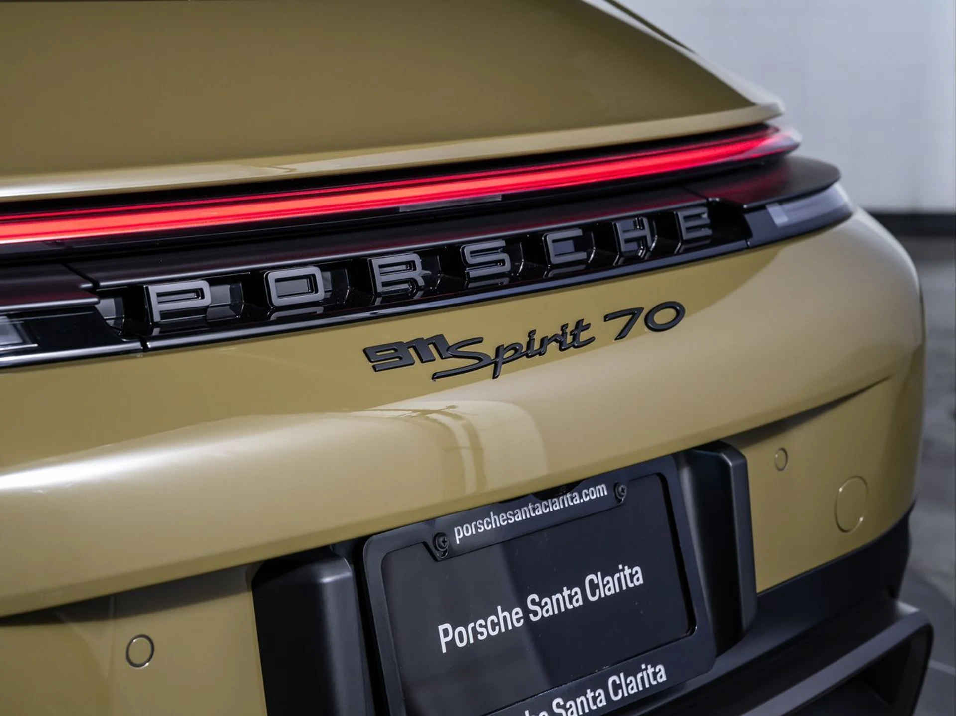 mph046_159105812_33a91b371adb0fe523198caa0c77bf39_63e9f02de1