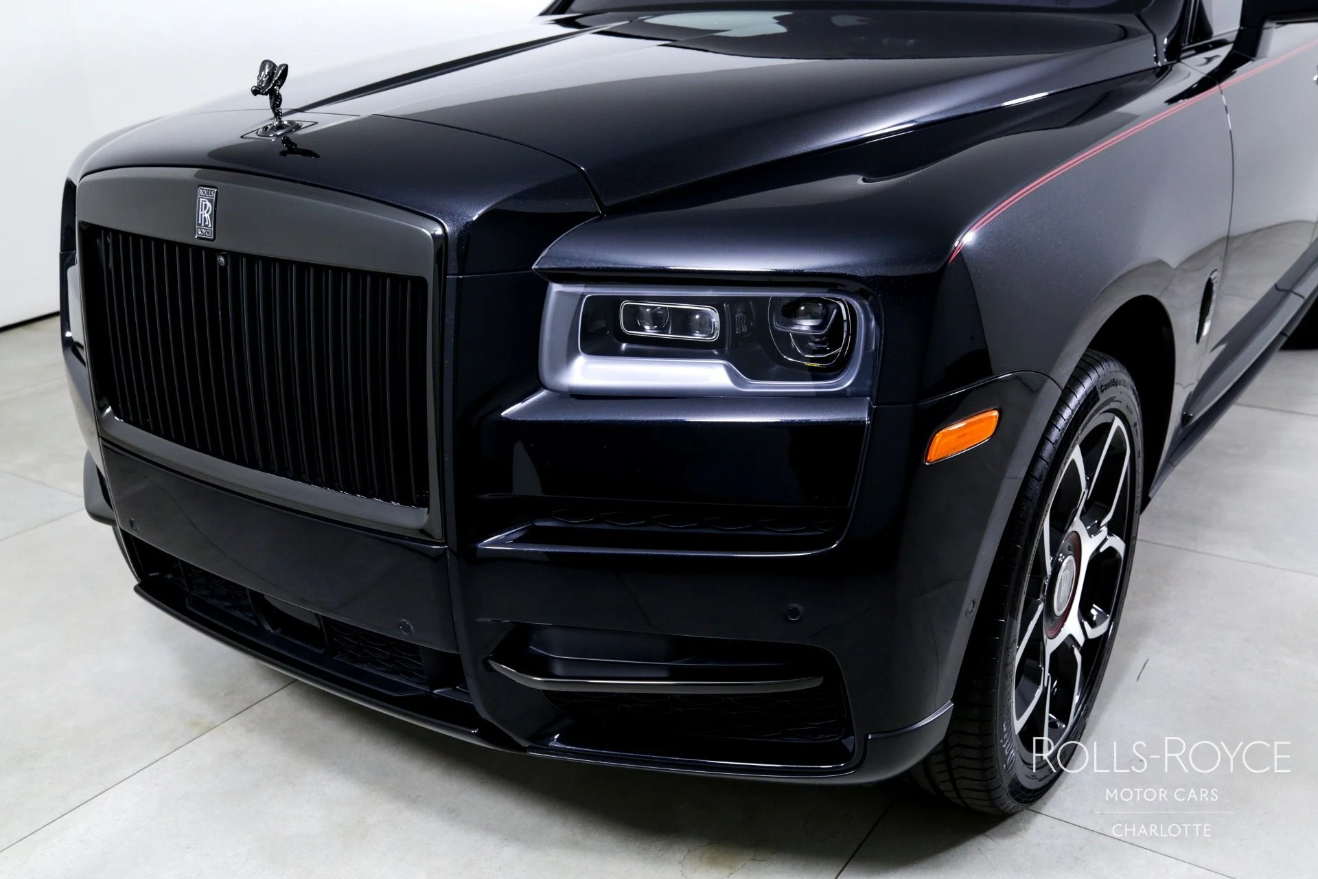 mph046_1600187786_Used_2024_Rolls_Royce_Black_Badge_Cullinan_1746460567_4f232806f2