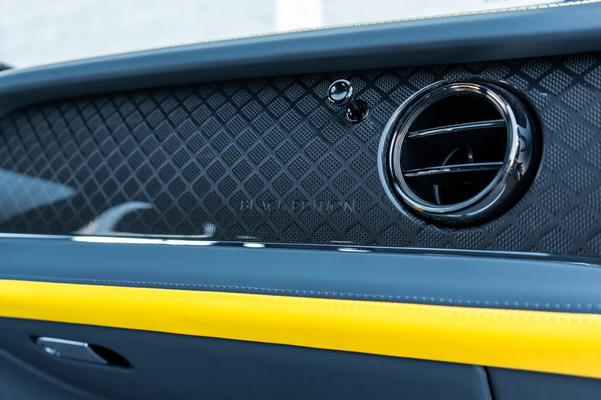 mph046_1602572111_17a1d8f5_d5b9_44d5_920b_aa5c3531f93e_f57a3d68c3