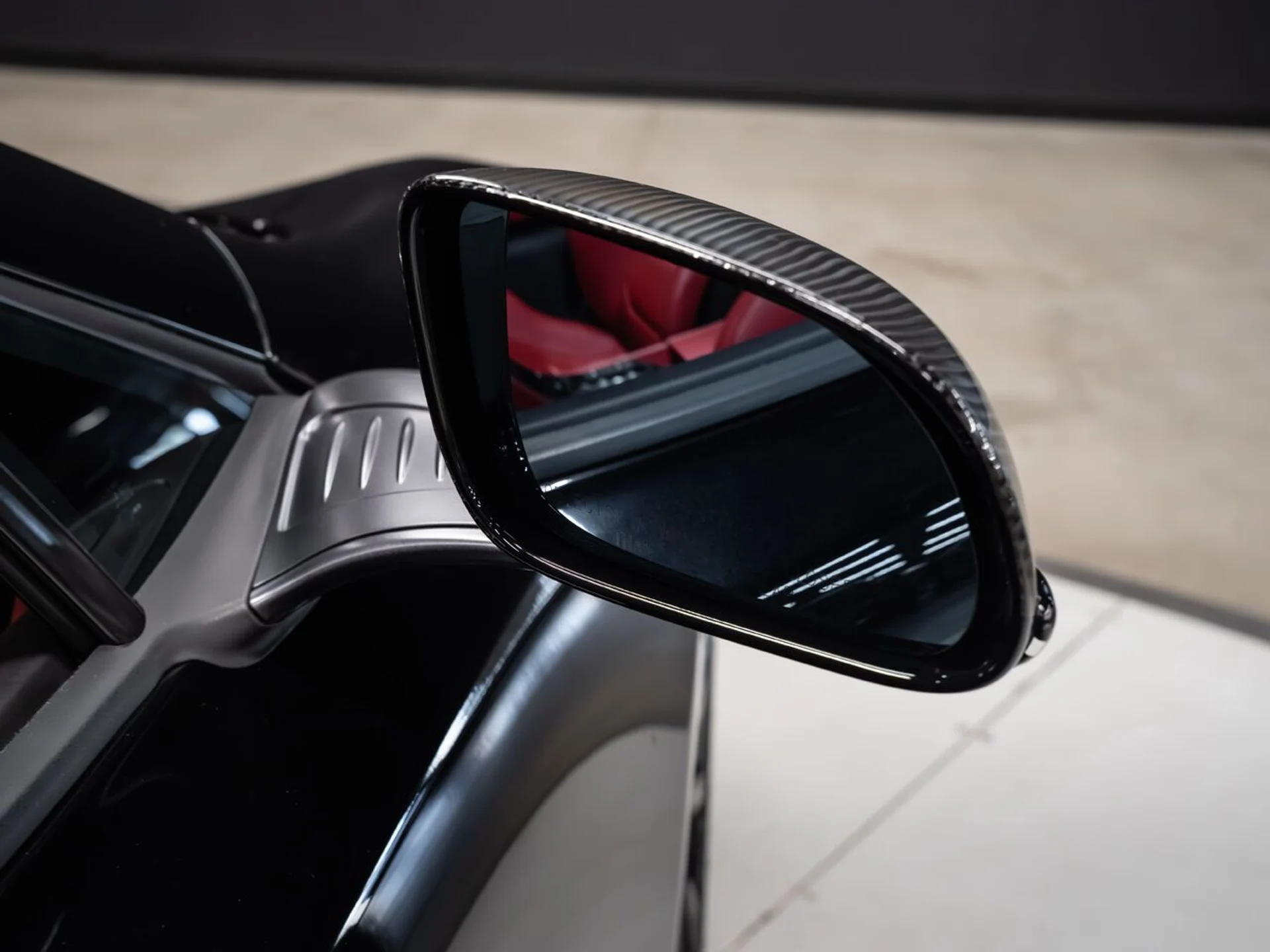 mph046_1643132731_mclaren_650s_2015_d518db9af6