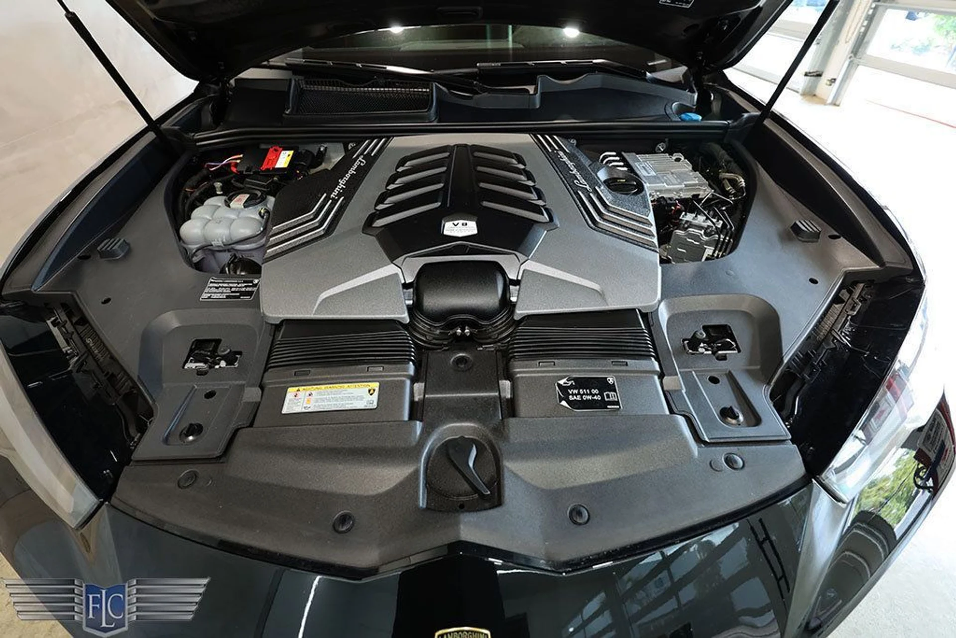 mph046_1654951495_used_2023_lamborghini_urus_performanteawdessenzascv12_9689_22954782_47_1024_c51d882f4a