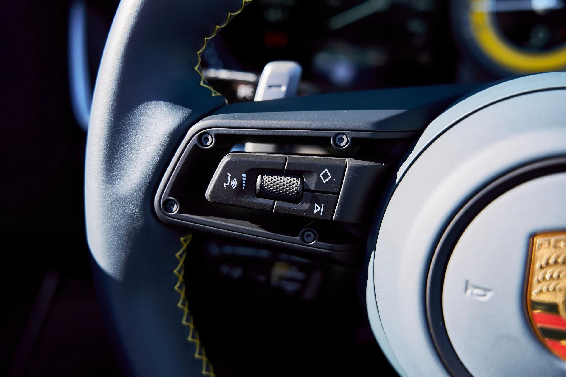 mph046_1685837863_Used_2024_Porsche_911_Turbo_S_1768438309_b41310b182