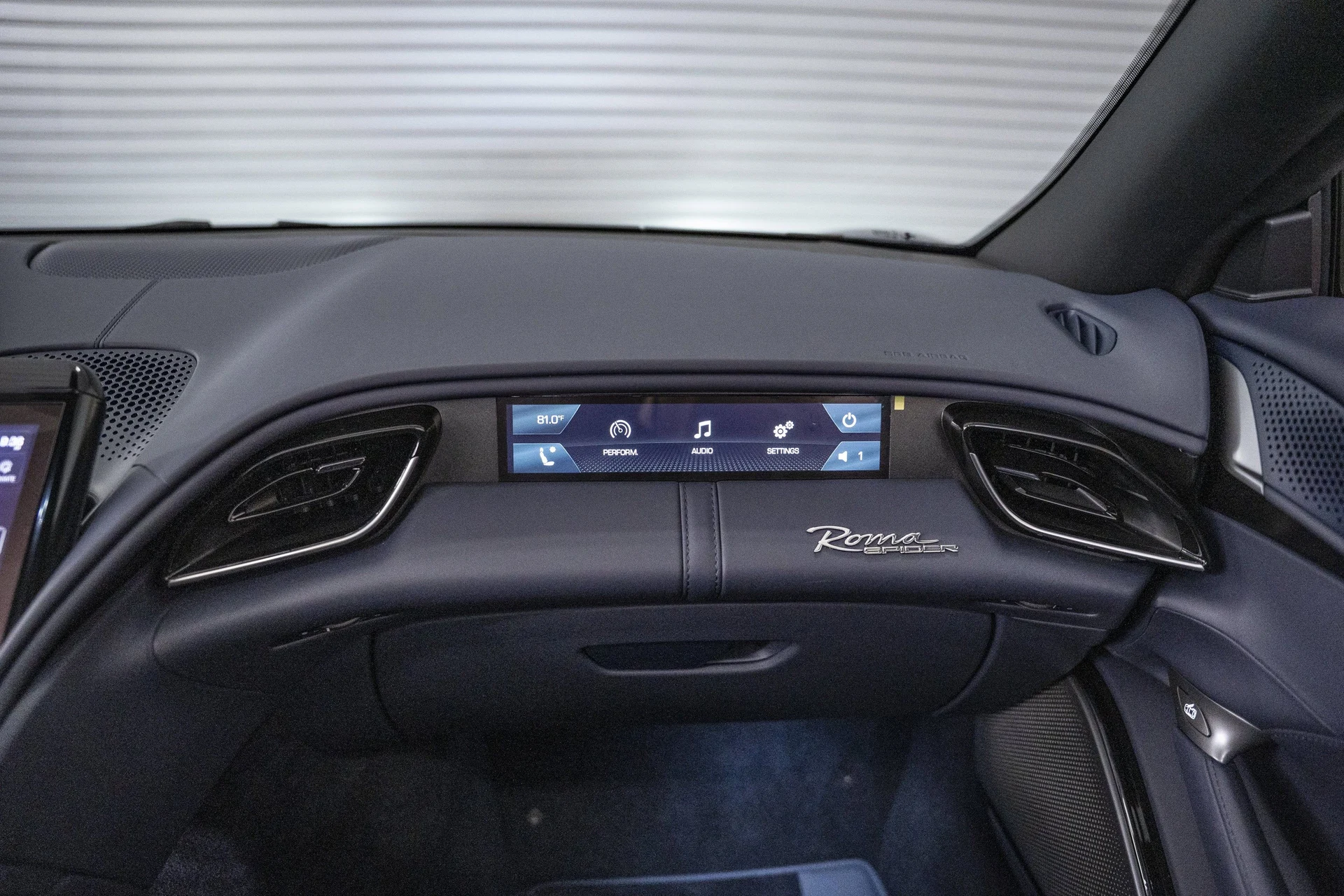 mph046_171330878_c925cff8f49f48ca9d5e9e099f94c928_bb02ea66da