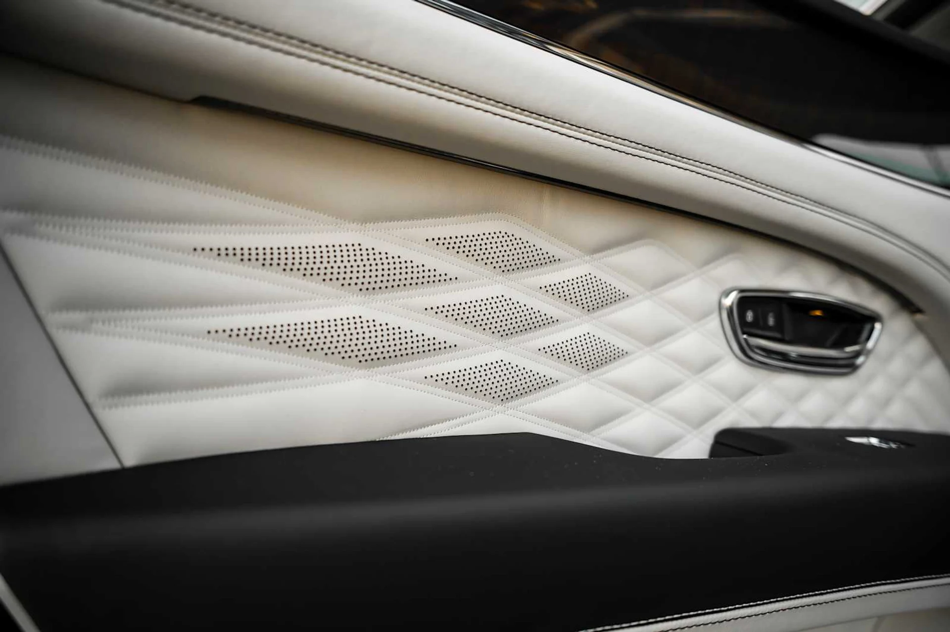 mph046_1749104200_ab515469849d3d1b3ebafc3cf9740fd7x_6a3c5a6206