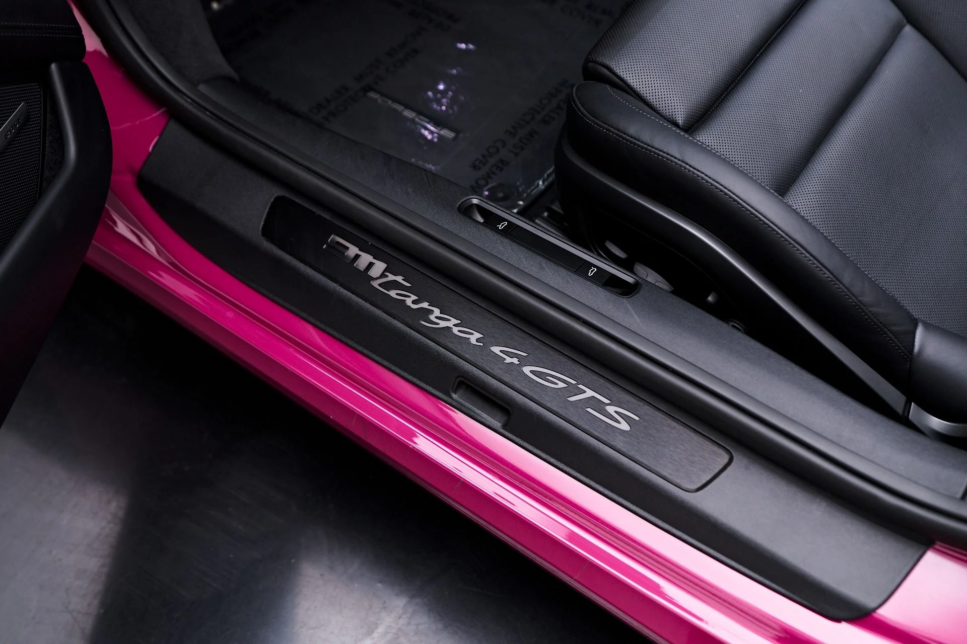 mph046_1757856211_Used_2024_Porsche_911_Targa_4_GTS_1756951252_f5641ee3f8