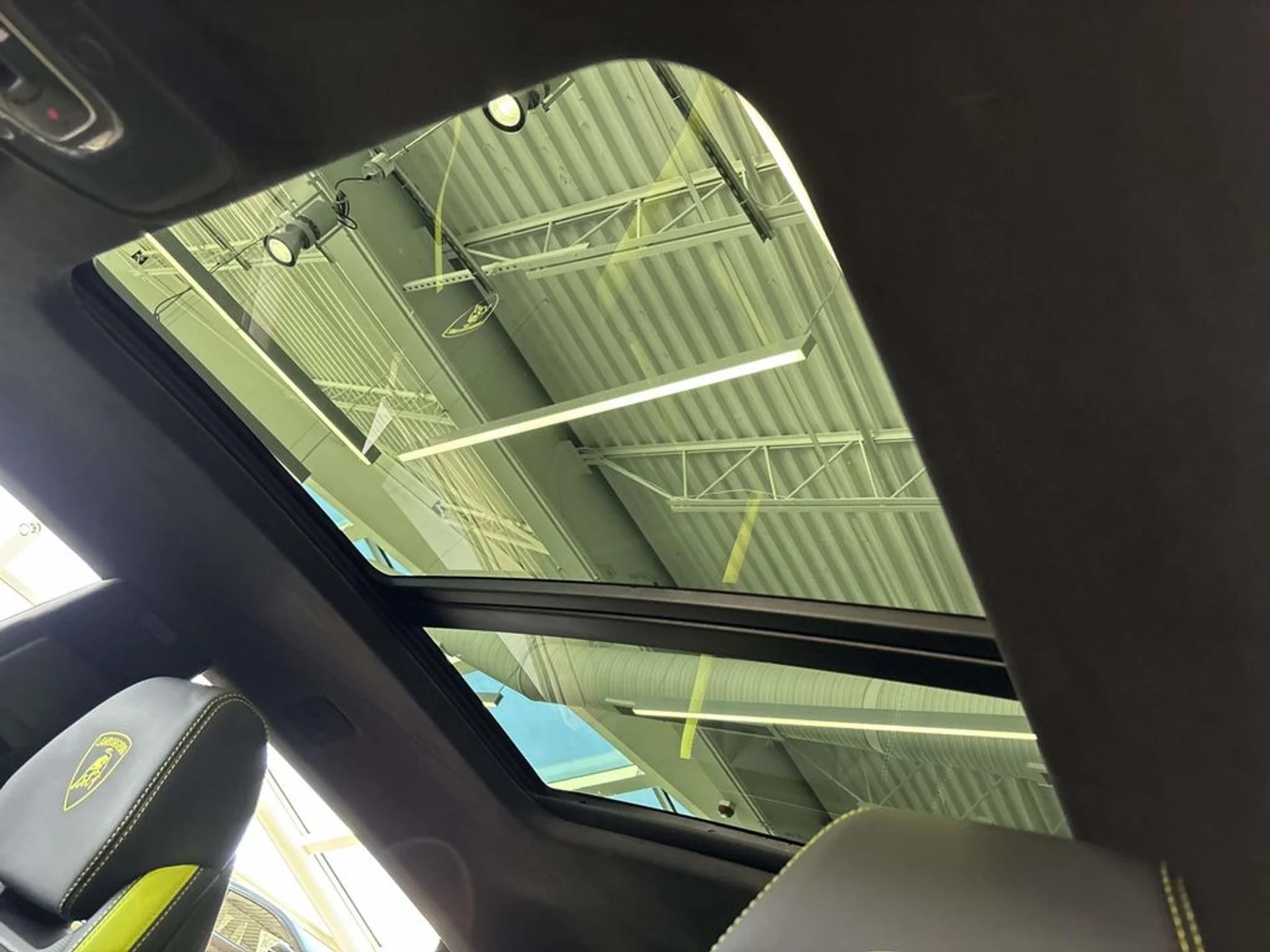 mph046_1813444556_342a3758462d234fc504111962021668x_75d42de112