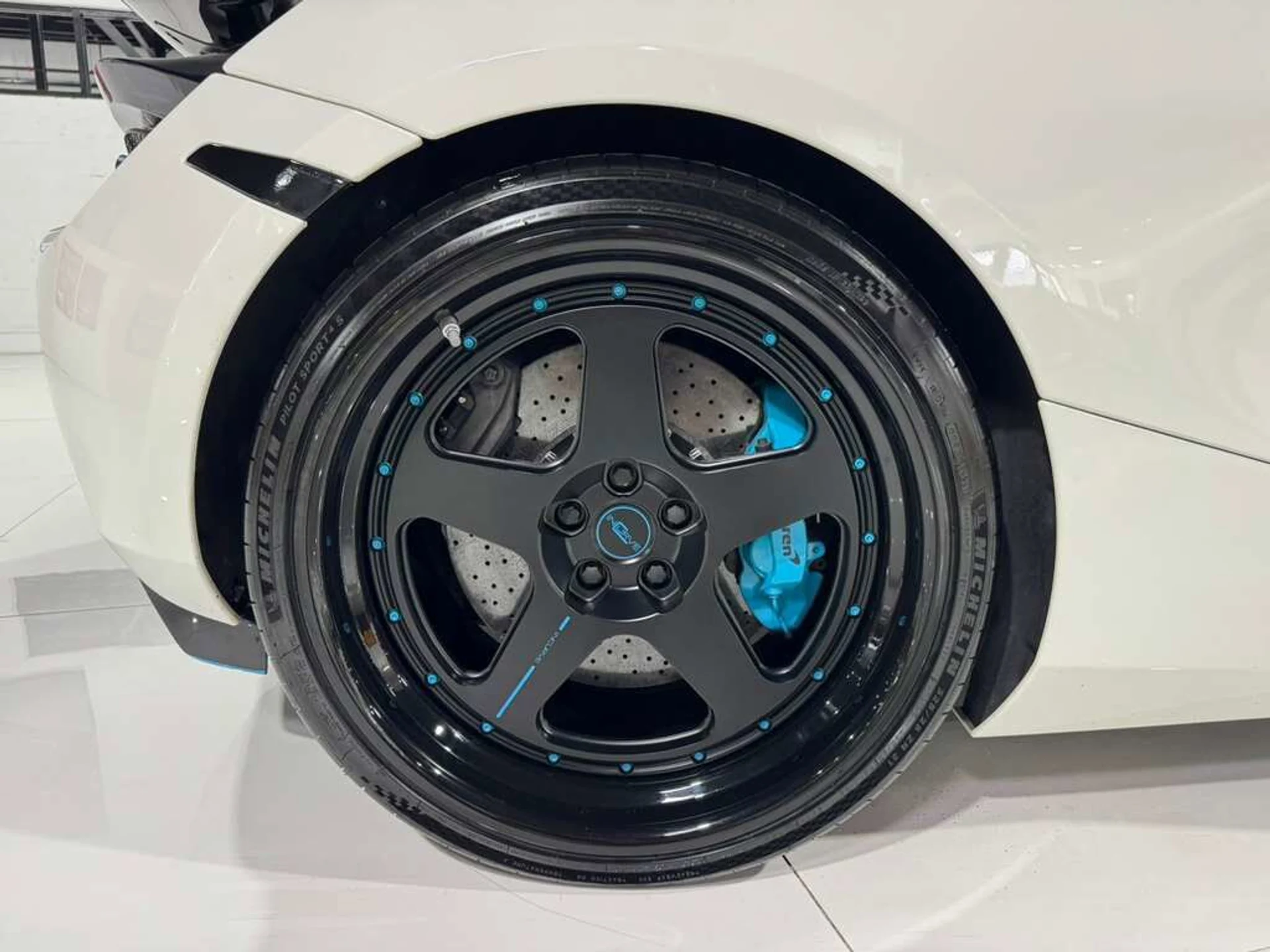 mph046_1817171610_ac4d37db6c5608abcef6347a02efd45c_e44f7165b9