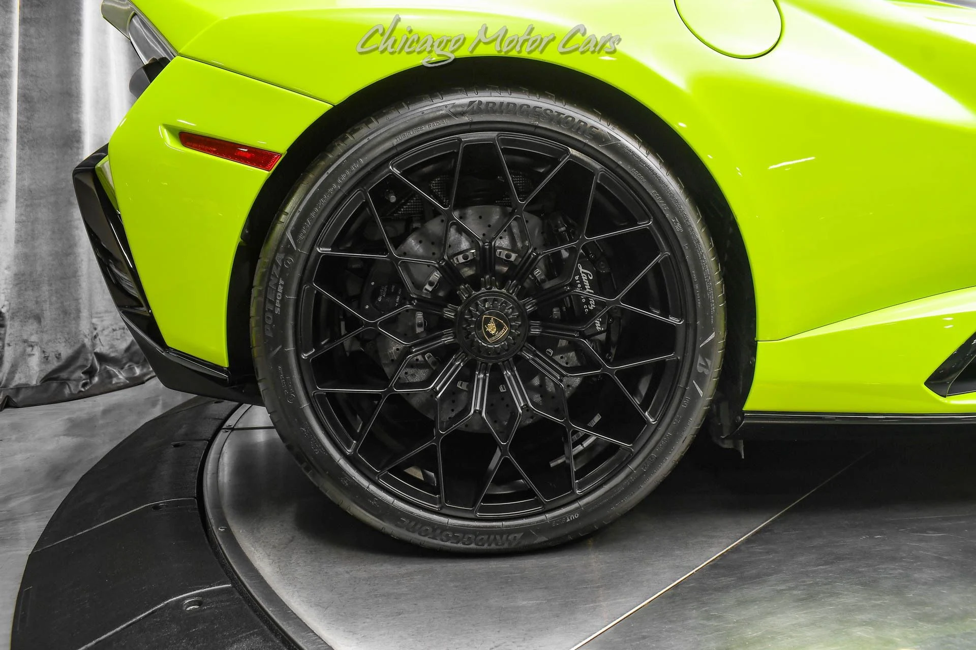 mph046_1820763308_12829_p47_l_a492bb5229