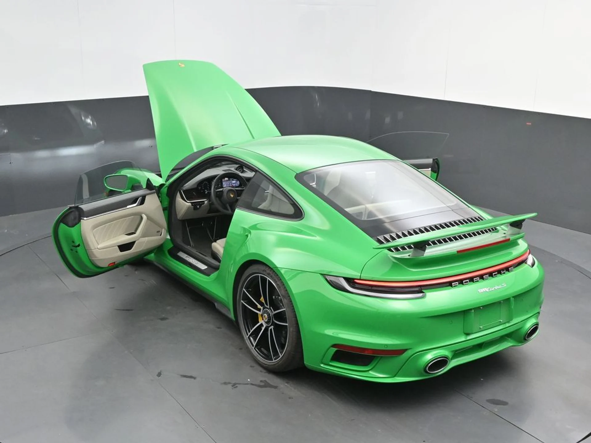 mph046_1826048483_af7d8982163162dbcc80ebc74abef36ax_e2fe77576c