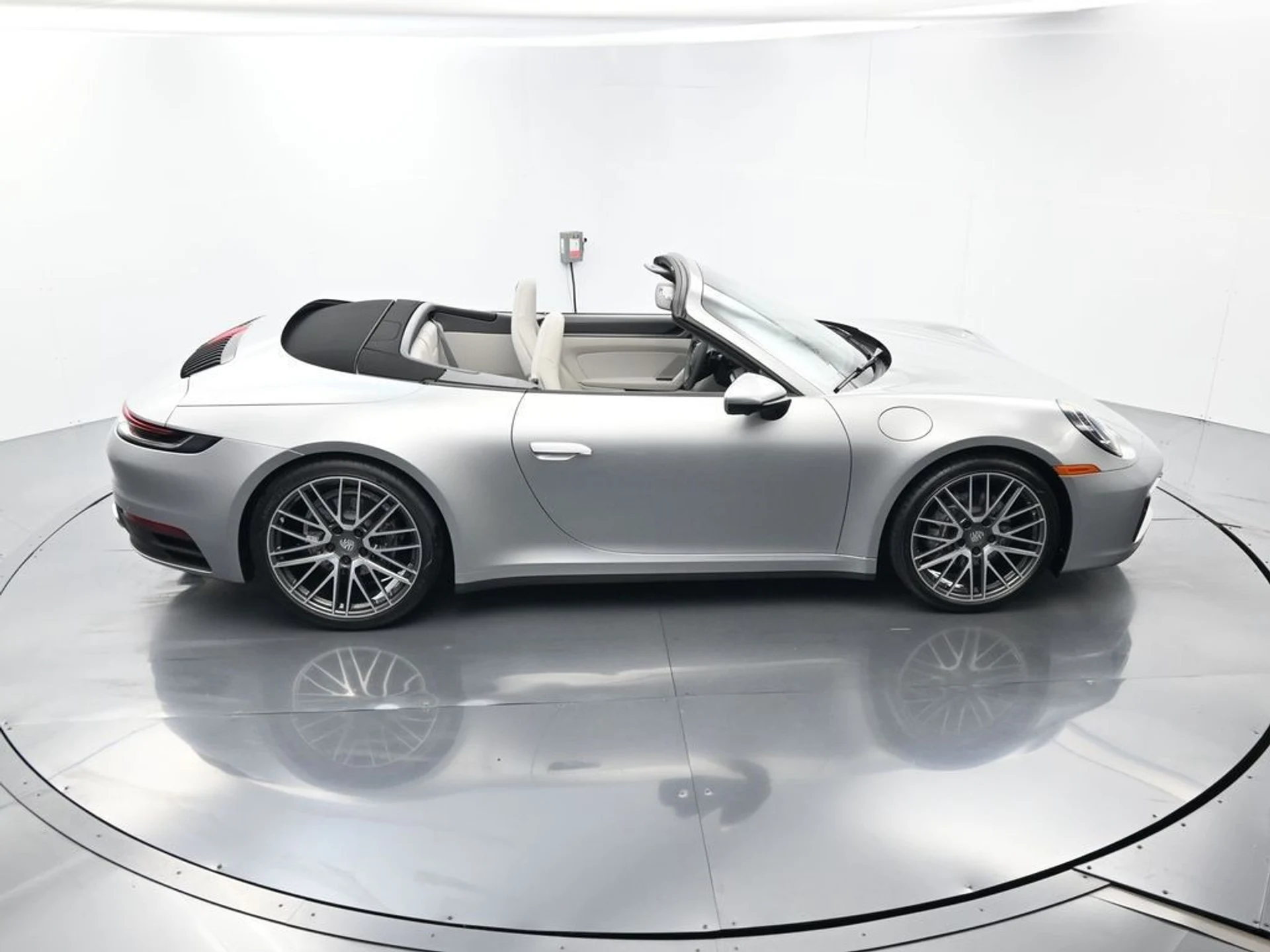 mph046_1832285048_f13ce79864efa2a3cf81200499594dae_ad0f9dd49c