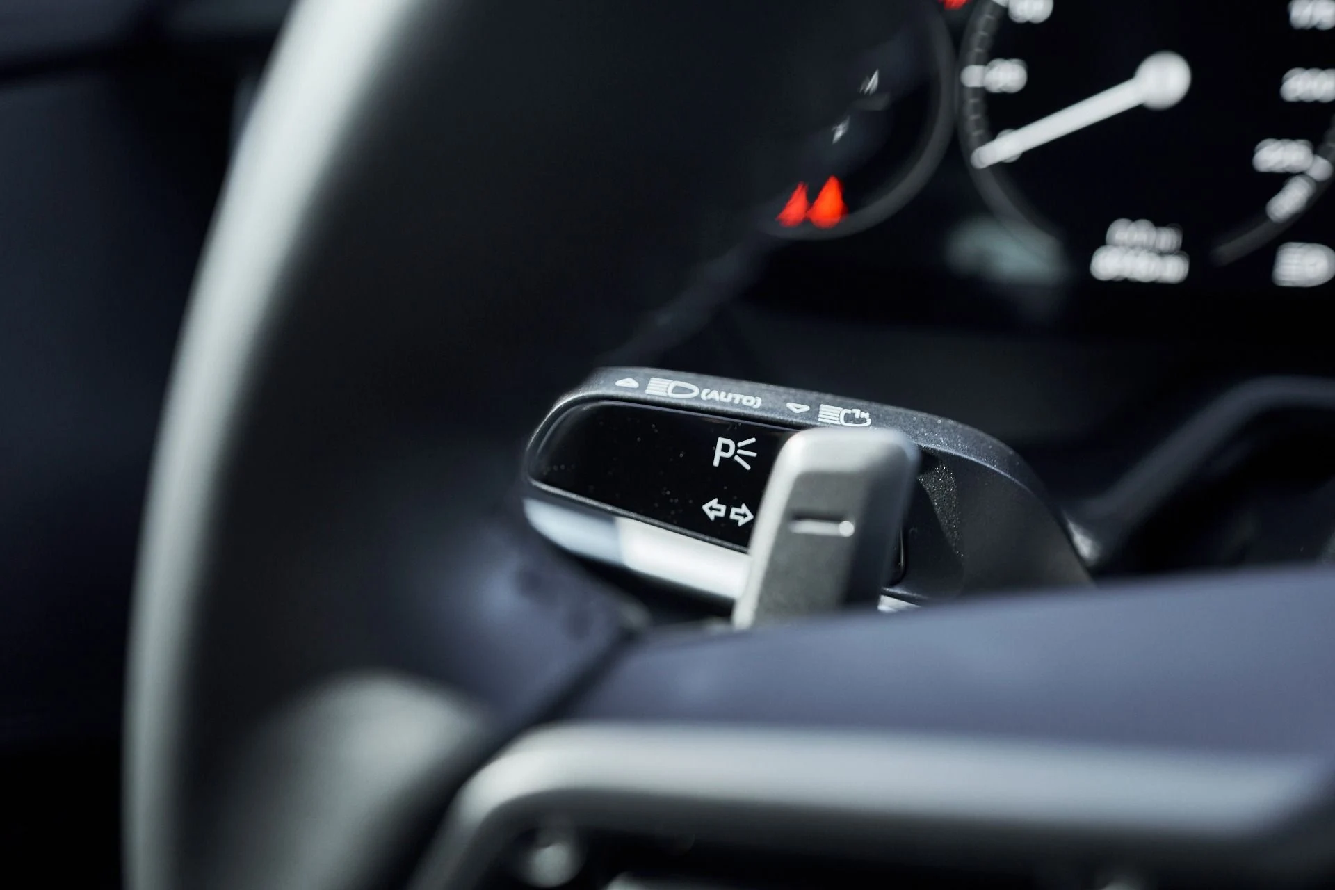 mph046_183932523_Used_2025_Porsche_911_Turbo_S_1762914286_58ad4b5814