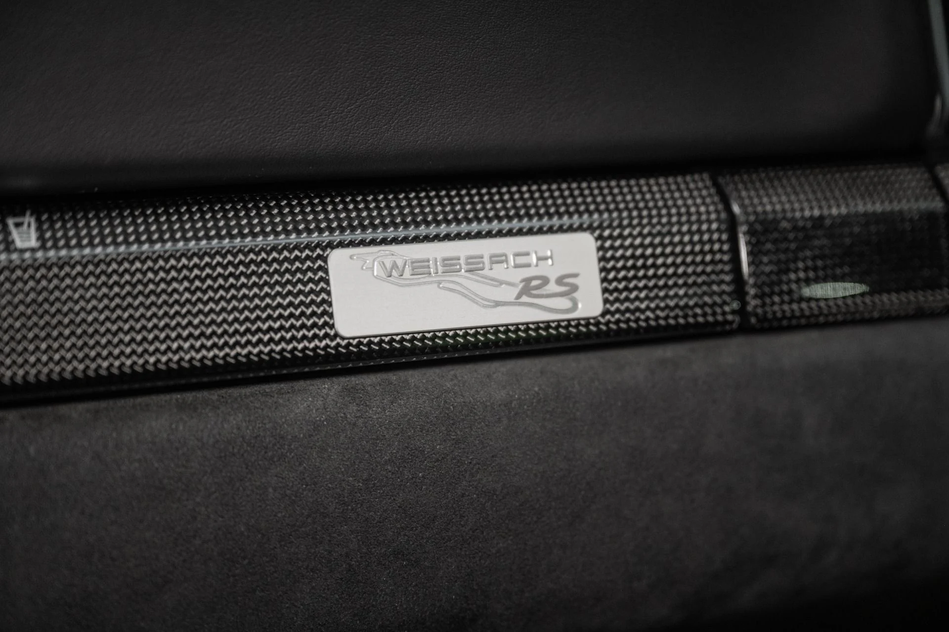 mph046_1839522128_Used_2019_Porsche_911_GT_3_RS_1761058034_1d45397718