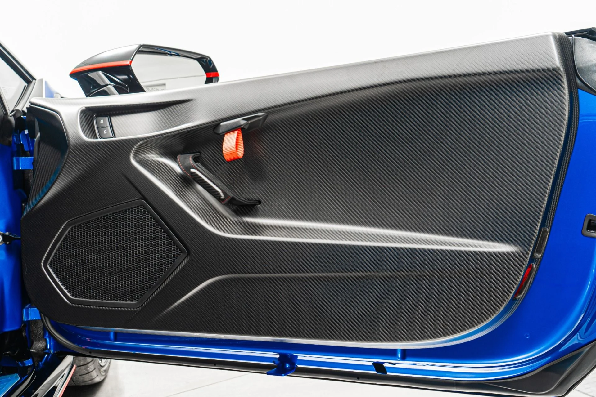 mph046_1866951524_Used_2024_Lamborghini_Huracan_STJ_1757002928_862eb01bd3