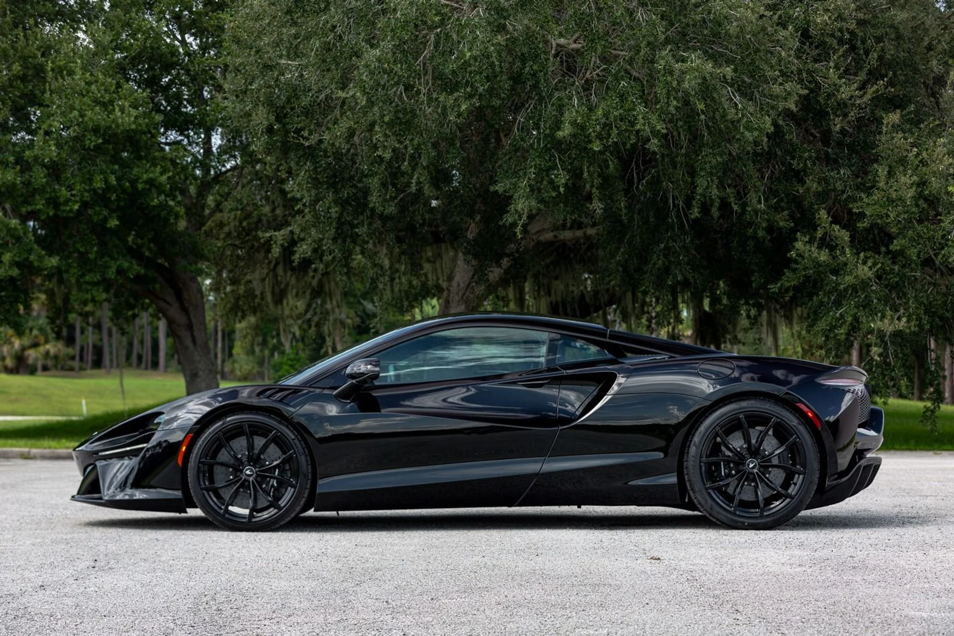 mph046_1891598160_440_p47_l_4da9763b8f