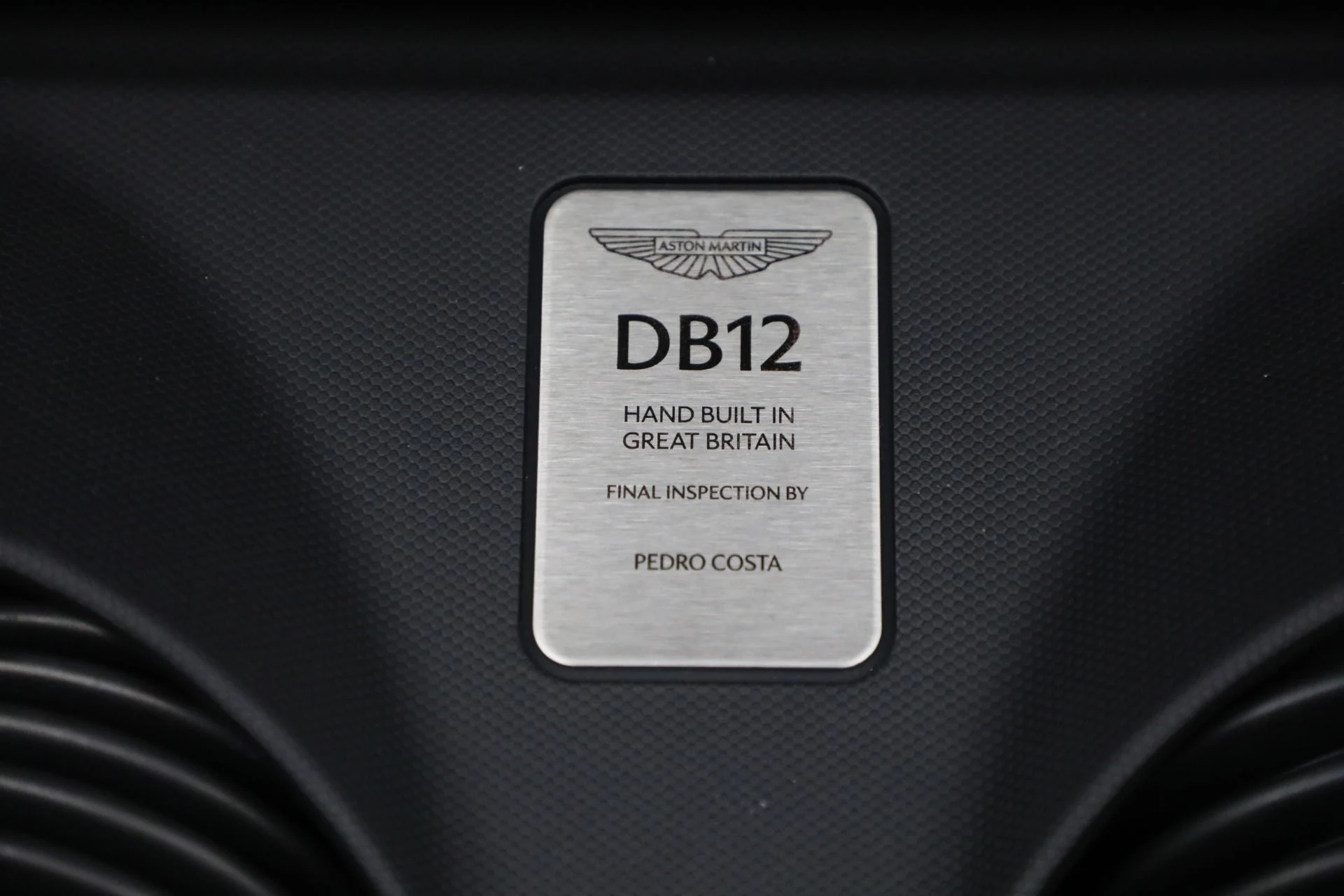mph046_189937115_New_2025_Aston_Martin_DB_12_Volante_99b29d1d20