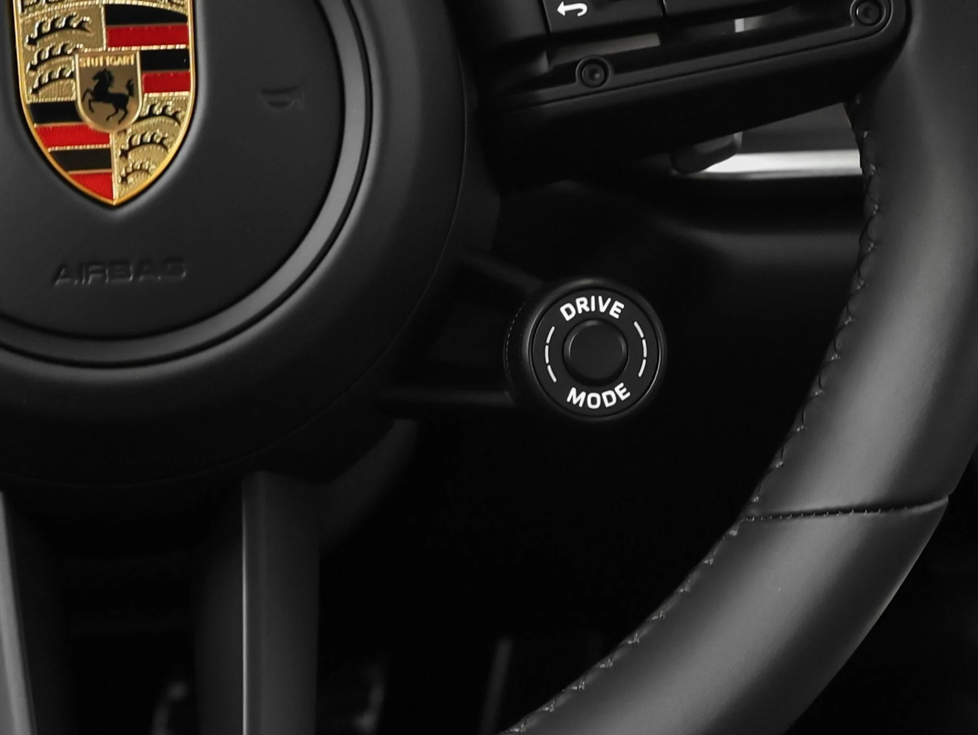 mph046_1910073179_47_5c53418fba