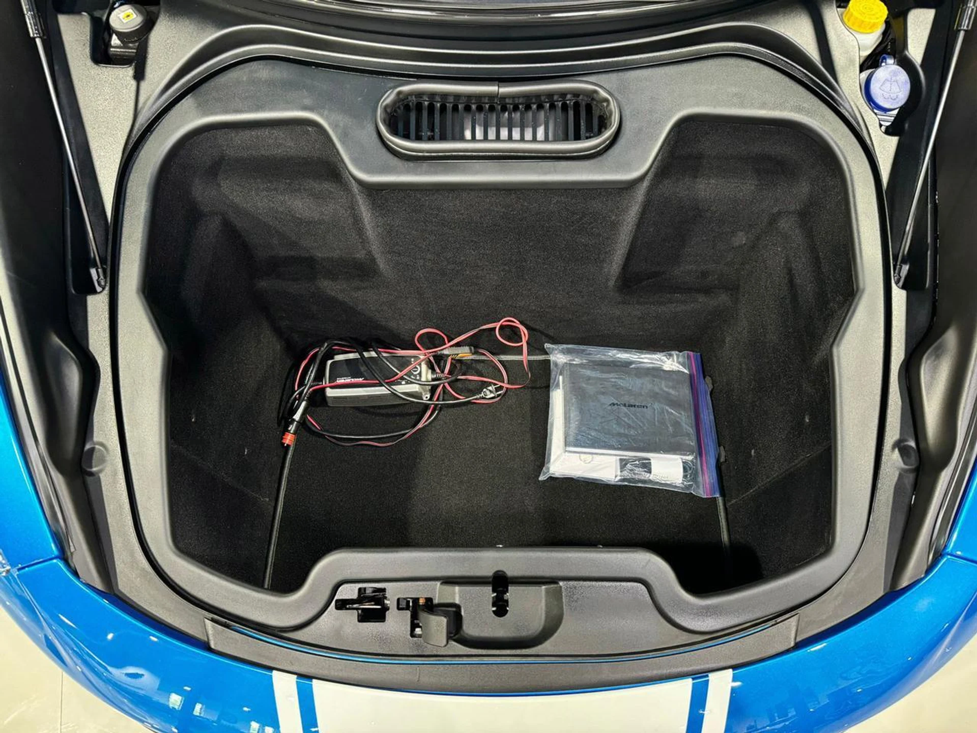 mph046_1920568103_20775f251913534a17094293d499909b_87b4714262