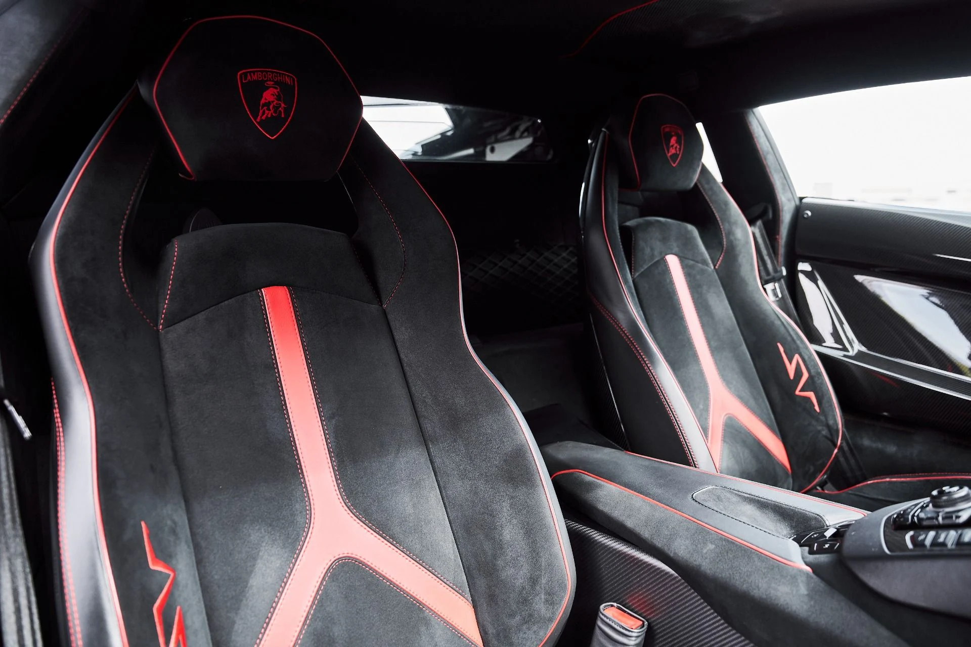 mph046_1921041303_Used_2016_Lamborghini_Aventador_LP_750_4_Super_Veloce_1778088439_505049e207
