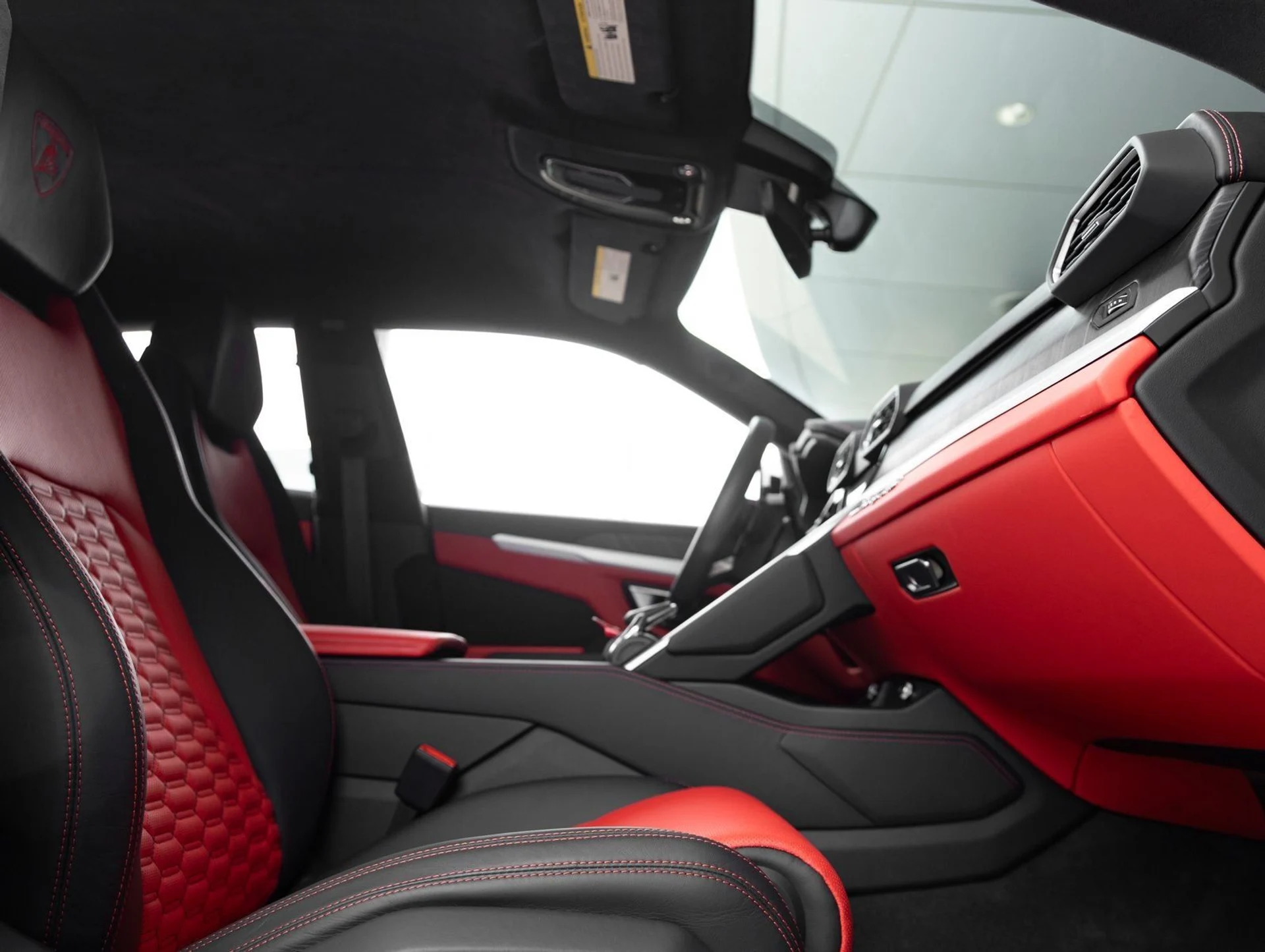 mph046_193487590_47_3c9766b0fe