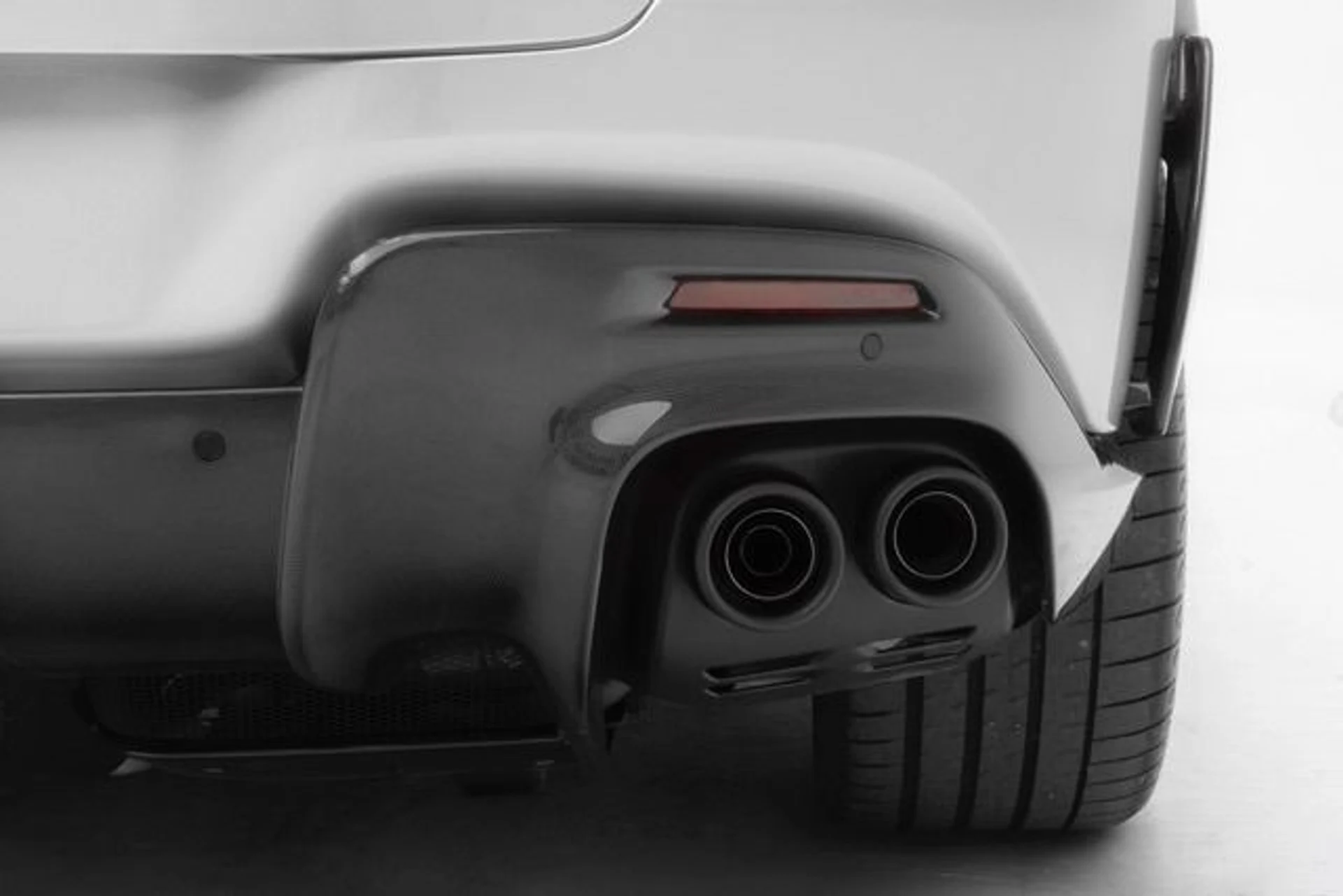 mph046_1939774596_Used_2024_Ferrari_Purosangue_1772567983_0b3c0eefb9